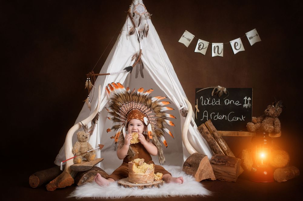 indian themed cake smash session in liverpool