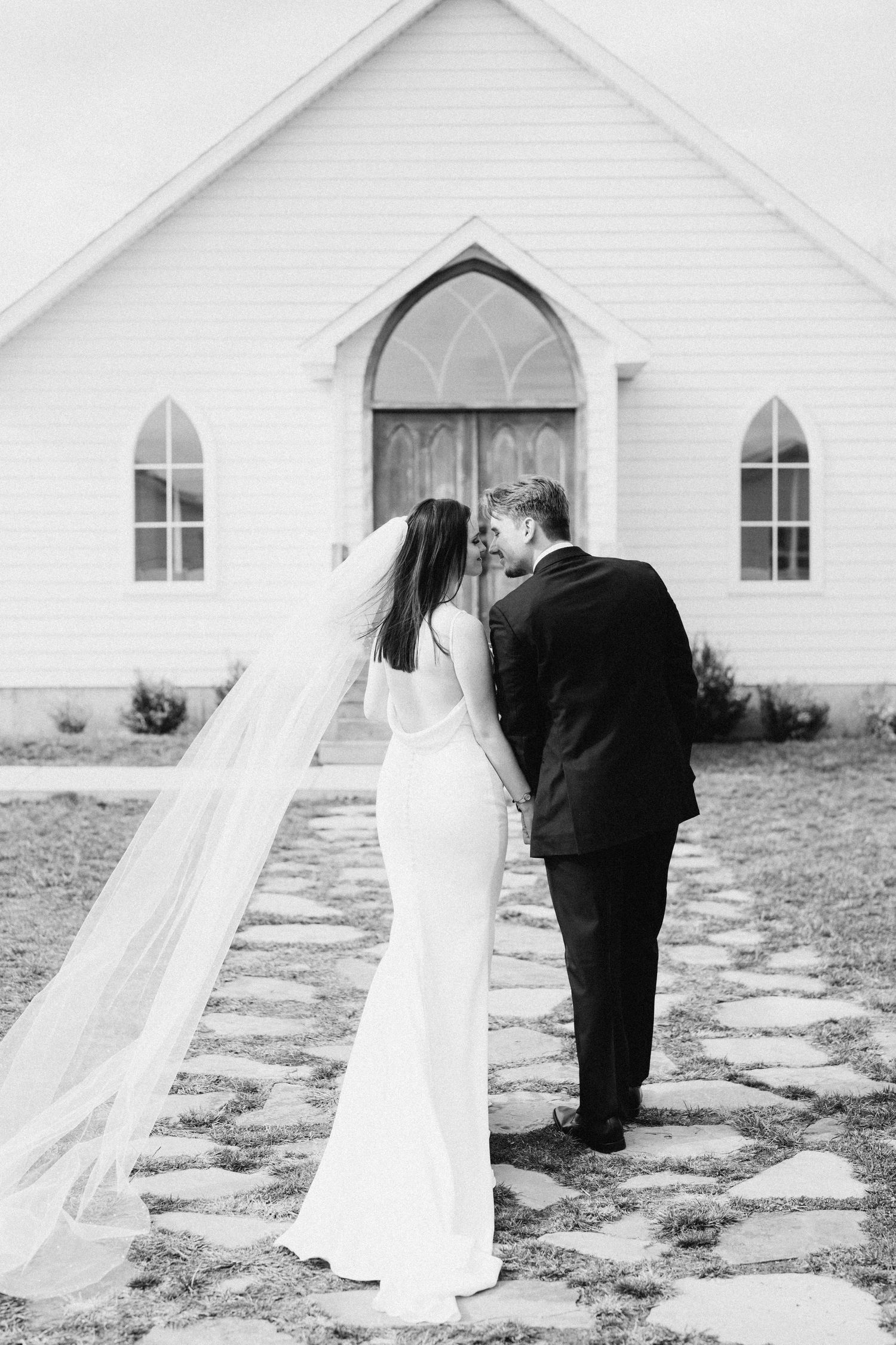 Sparrow Lane Wedding Venue / Springfield Missouri