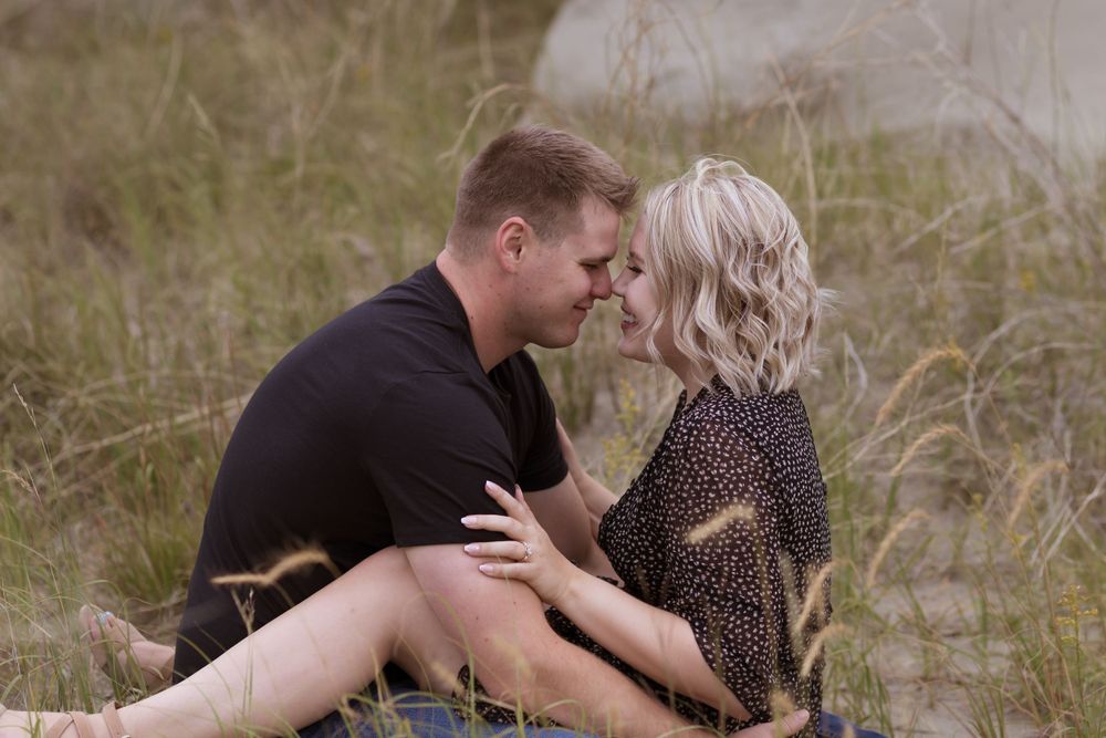 Engagement Photography, Western North Dakota, Medora, Couples Photography, Hebron North Dakota Photography