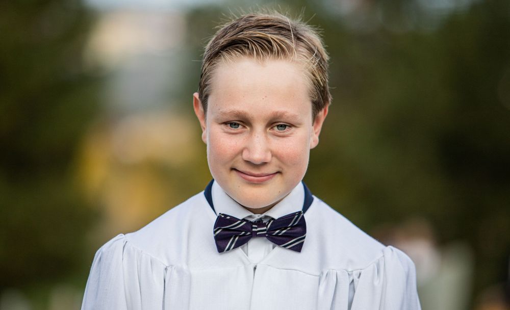Konfirmasjonsbilde fotografert av Sollien Media.