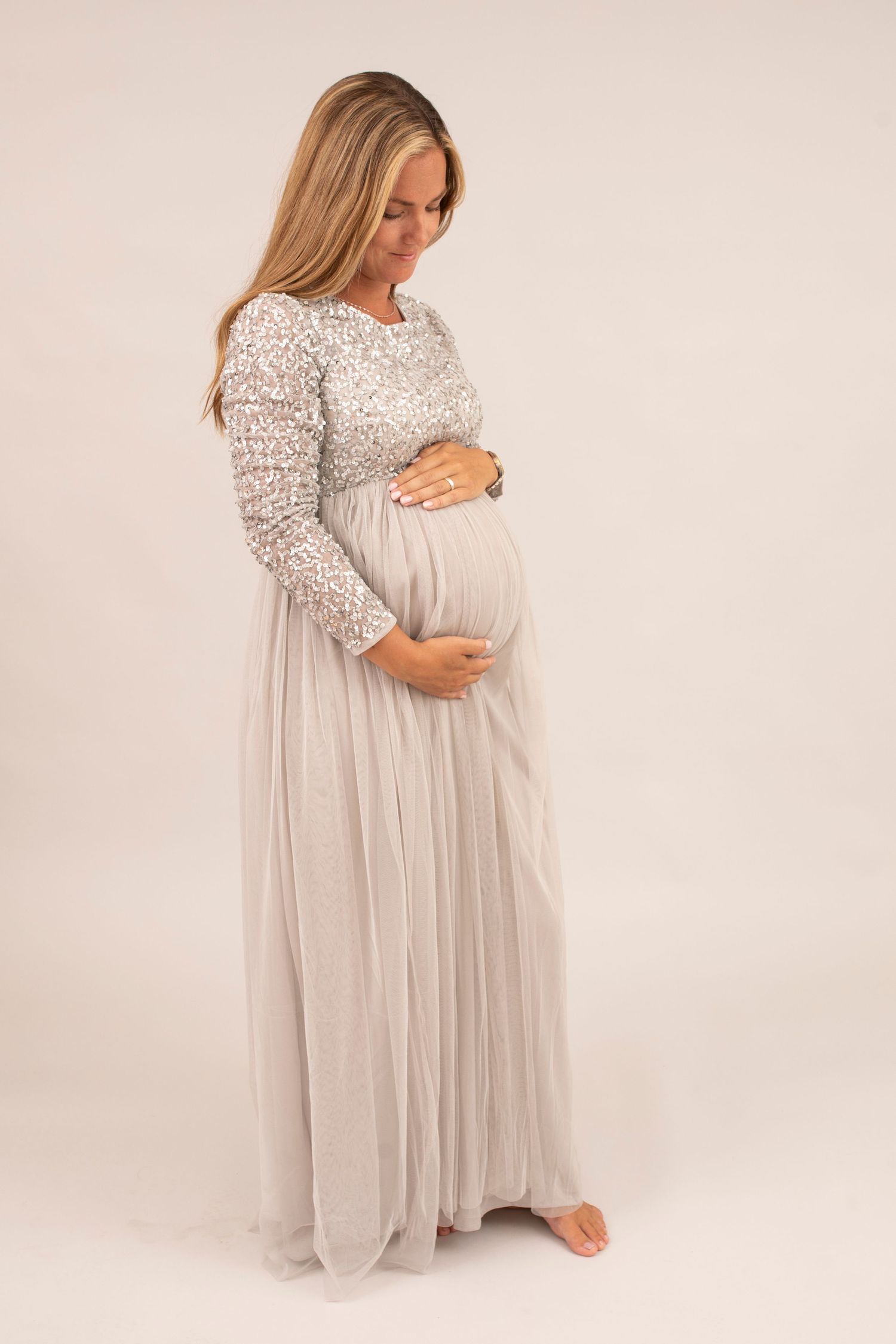 fotograf Värmland Kristinehamn bröllopsfotograf nyföddfotografering gravidfotografering familjefotografering studiofotografering körkort