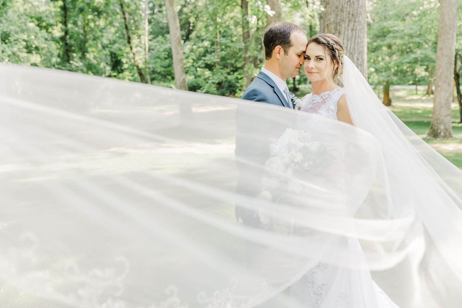 RIVERSIDE WEDDINGS FREDERICKSBURG WEDDING PHOTOGRAPHER