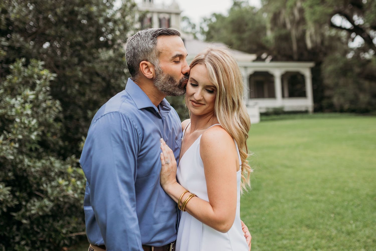 Lafayette, Louisiana based Wedding + Family Photographer