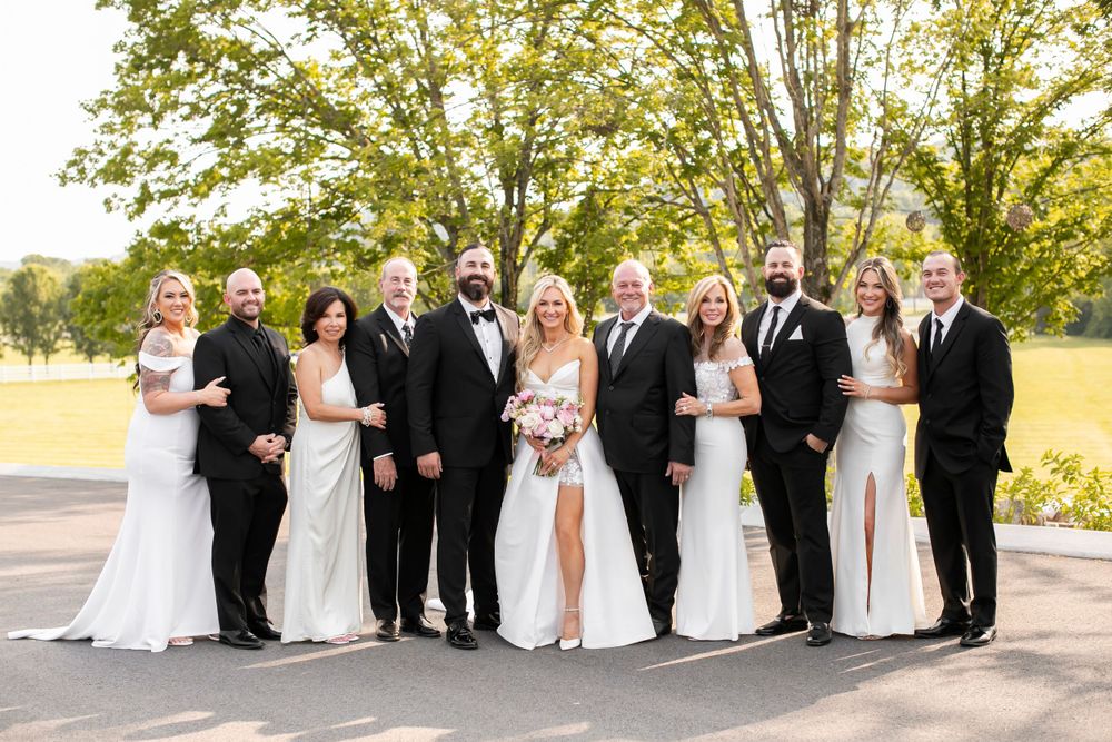 Alyssa Marie Photography - Diamond Creek Farm Wedding