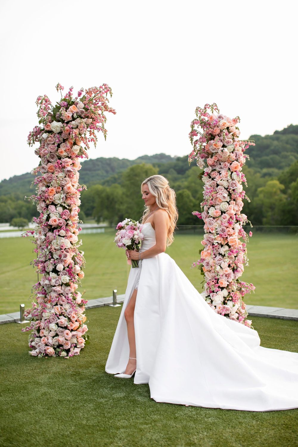 Alyssa Marie Photography - Diamond Creek Farm Wedding