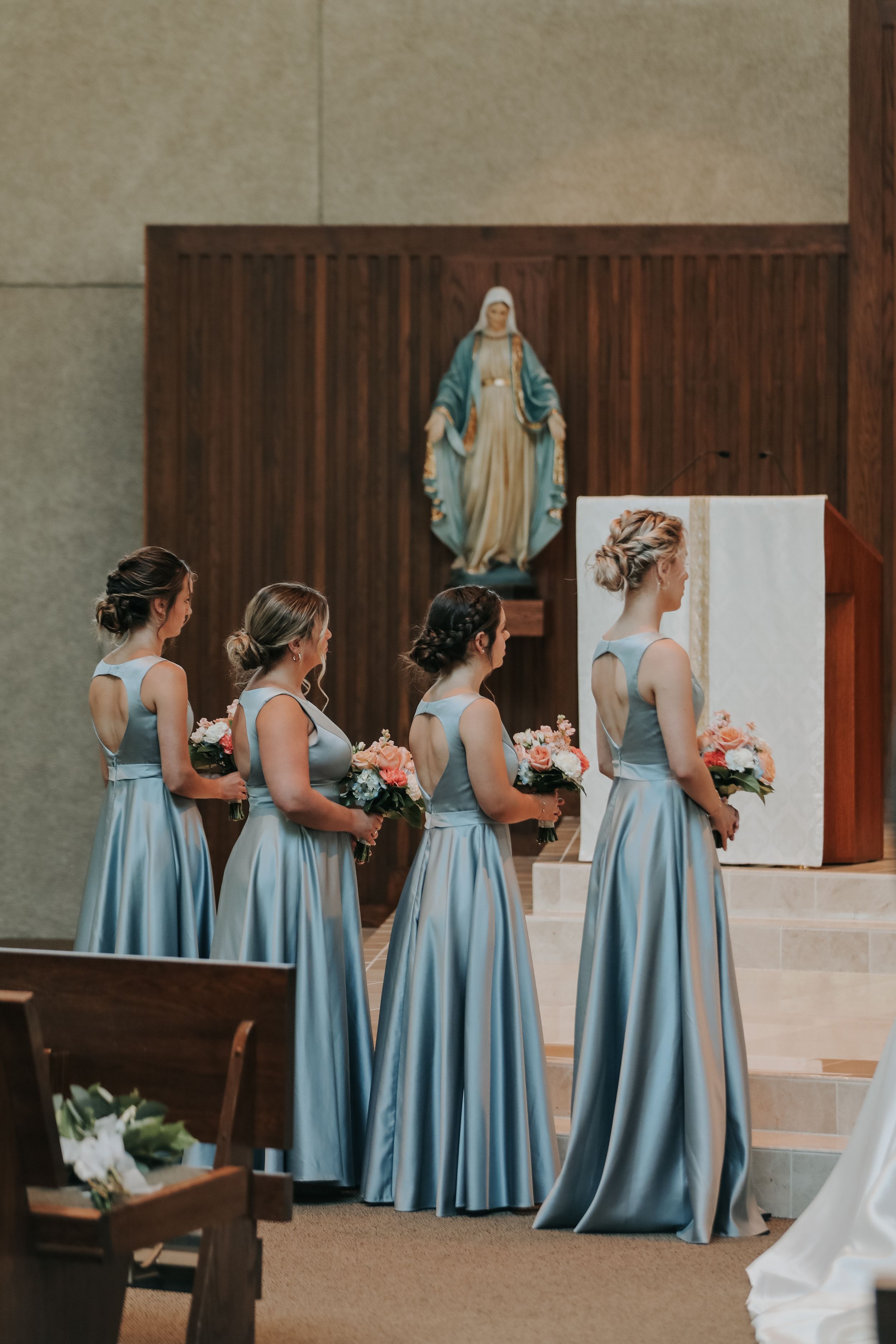 Rockford IL Catholic wedding photographer