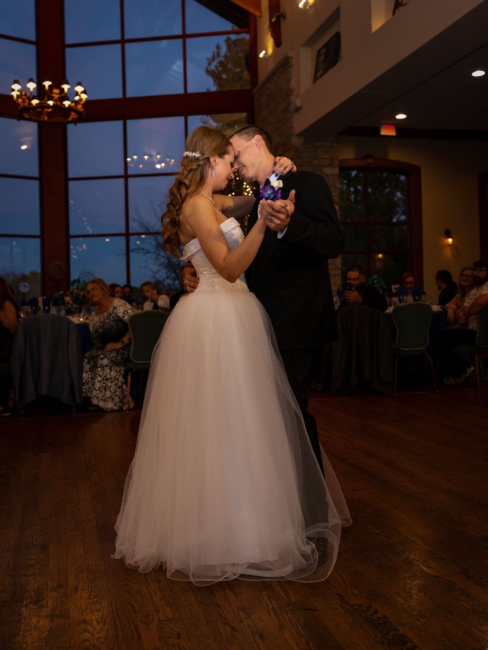 bride and groom first dance