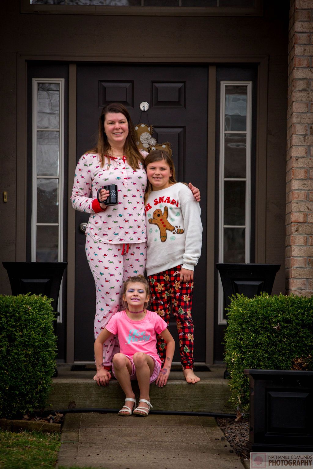 At Our Doorstep pictures of family during the pandemic