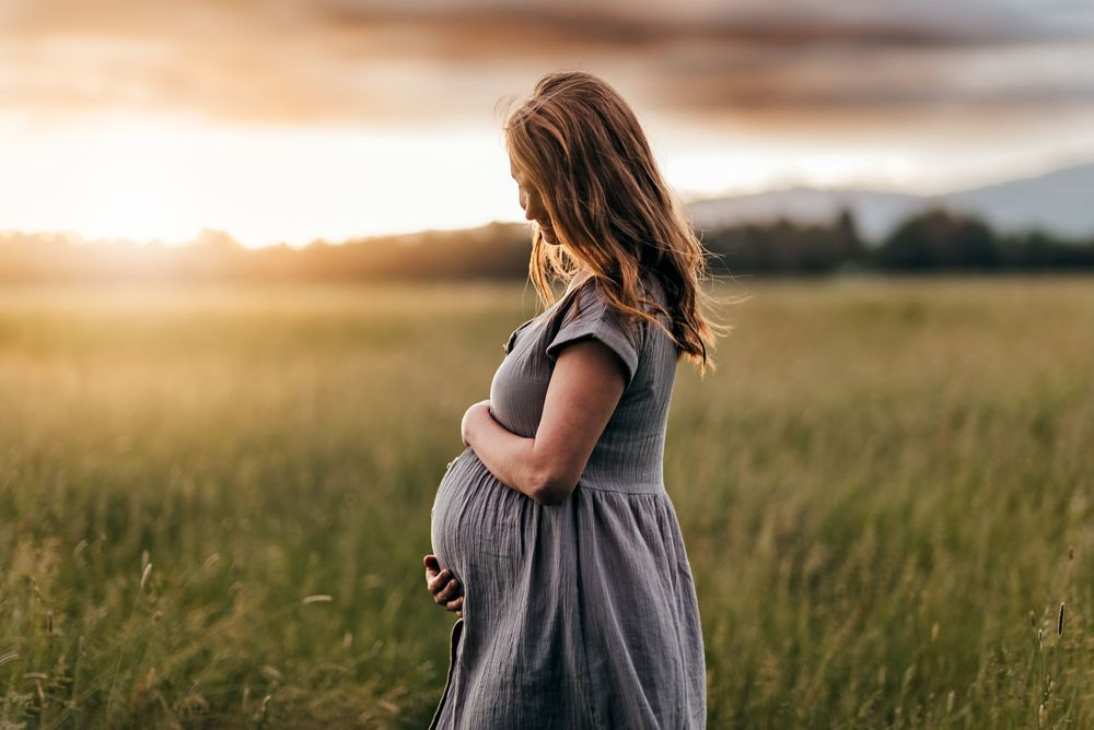 beautiful motherhood photo taken by maternity and family photographer Joss Jensen Photography in the Huon Valley Tasmania