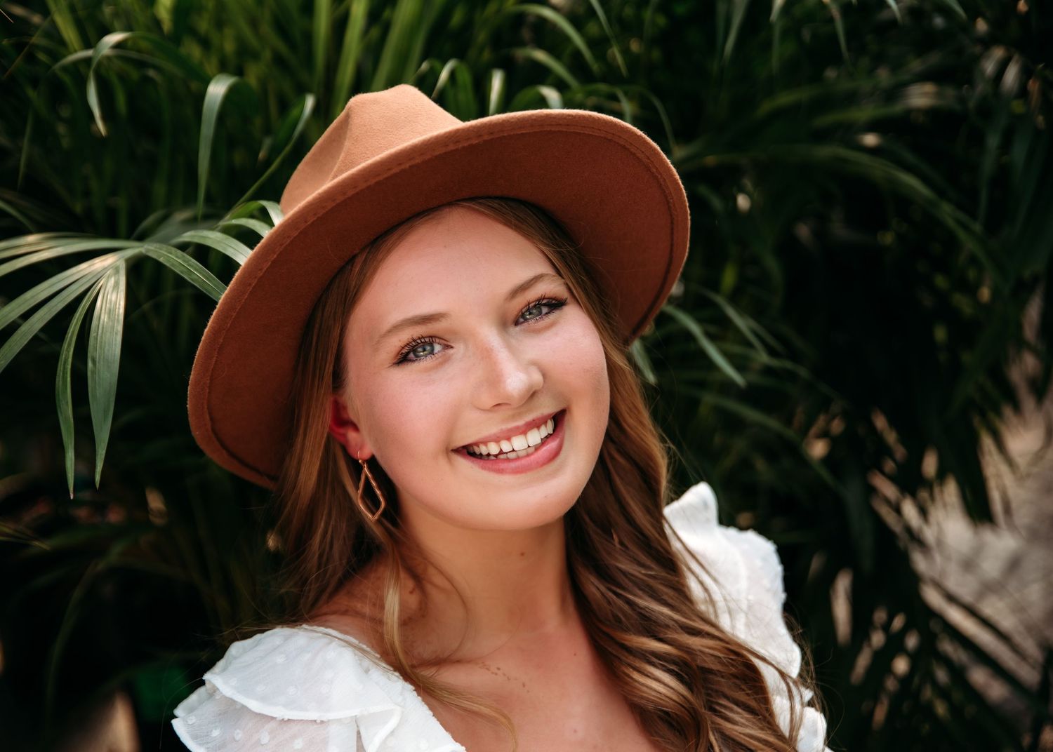 Ashley Dawn Photography Senior Photographer senior photos St. Louis mo