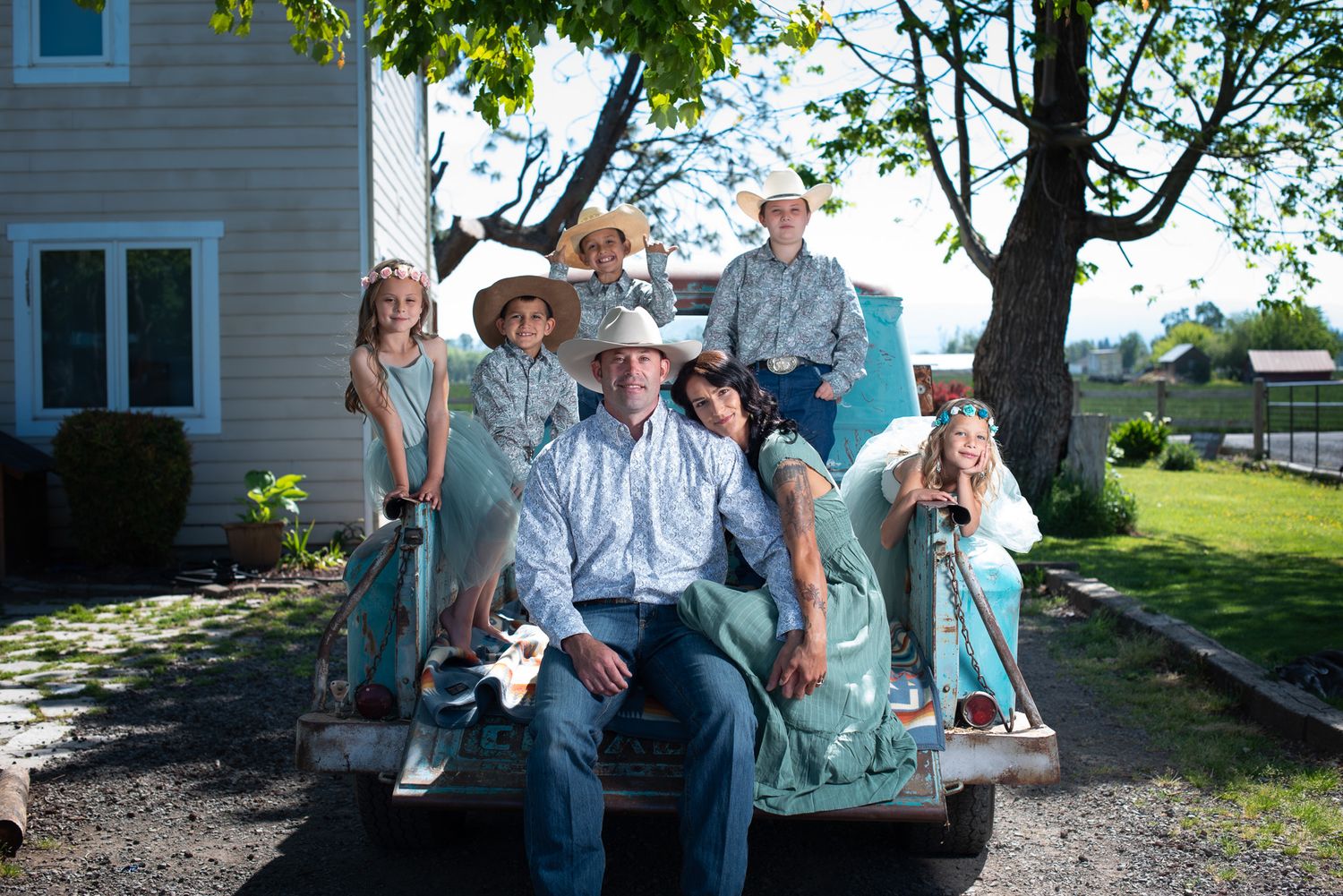 Central Oregon Photographer Central Oregon Family Portraits, Family Portraits Redmond Oregon, Bend Oregon, Family Photos