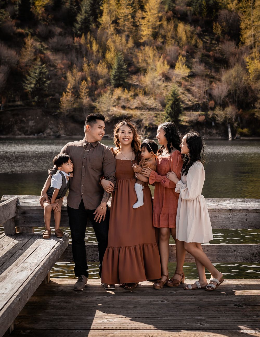 Lake family portrait session by wander and wild photography
