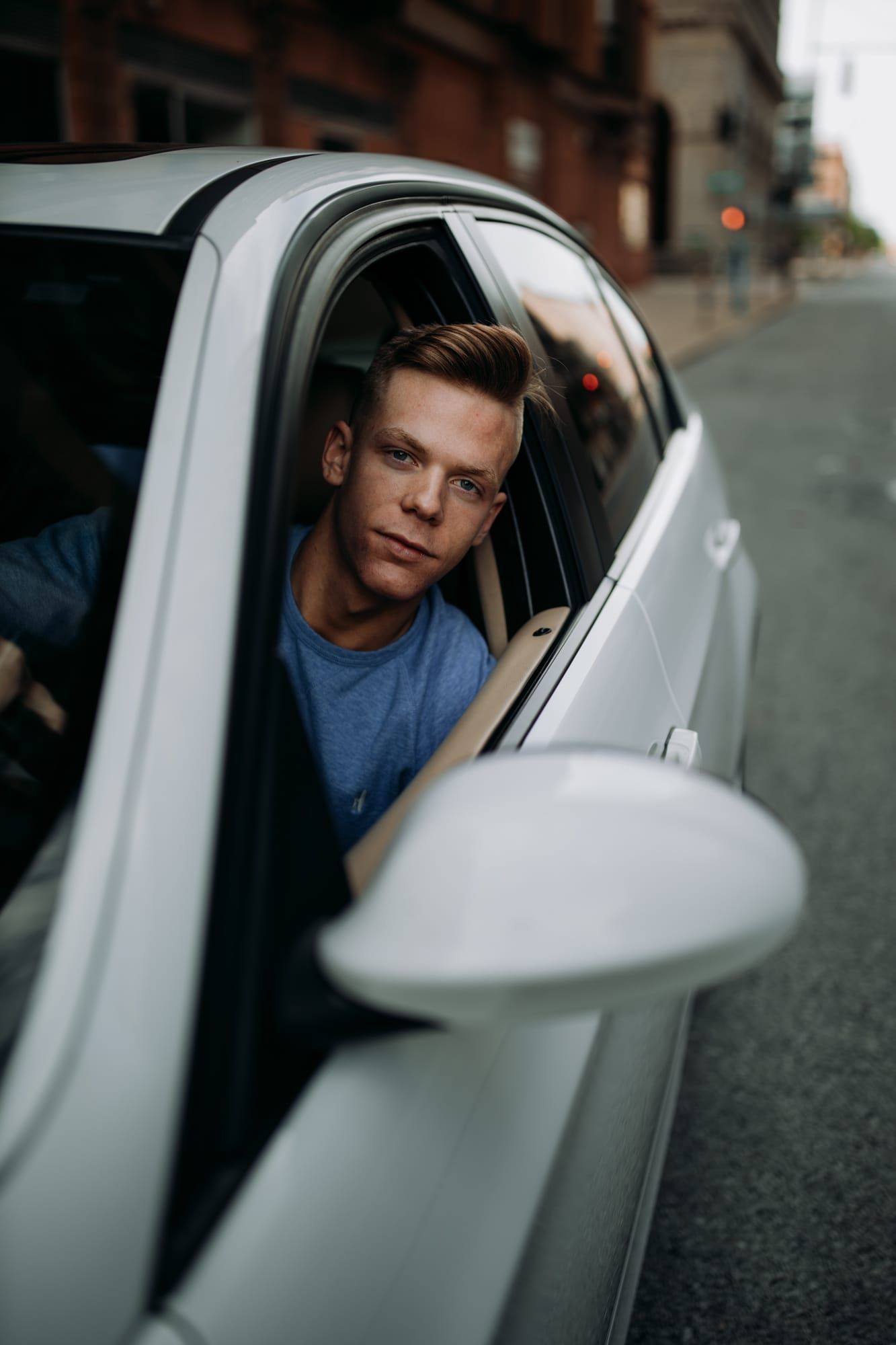 Senior-photos-downtown-toledo