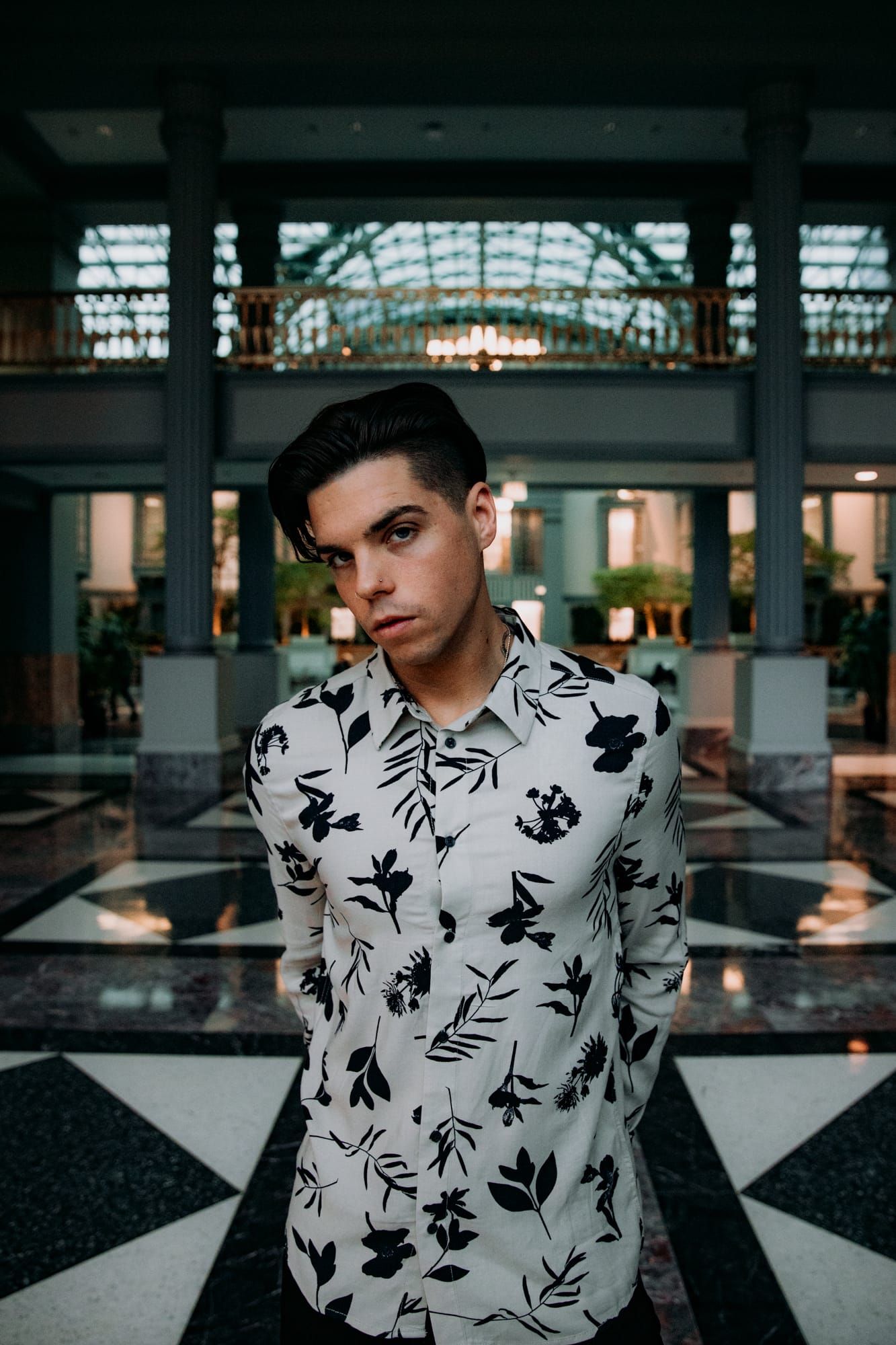 Senior-photos-chicago-library