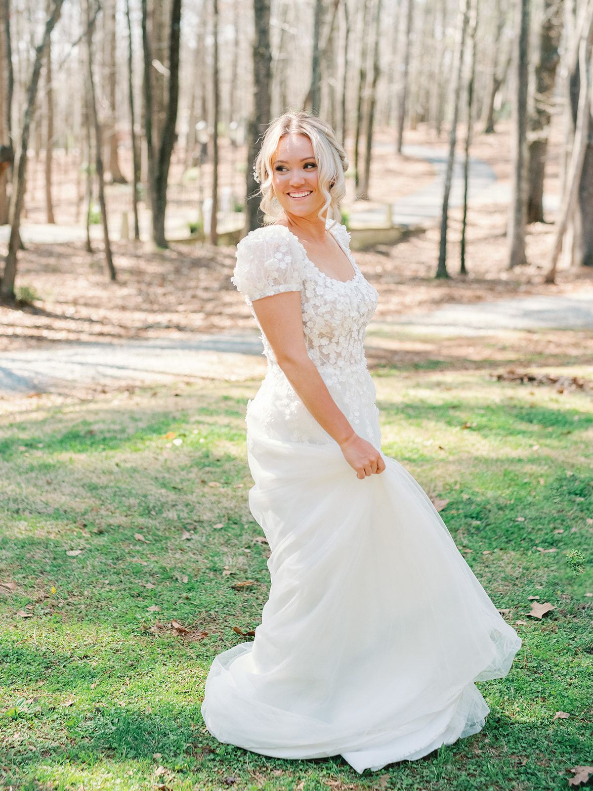 Georgia Wedding Venues- Bridal portraits- flowers- wedding dress Sanctuaire Atelier.
