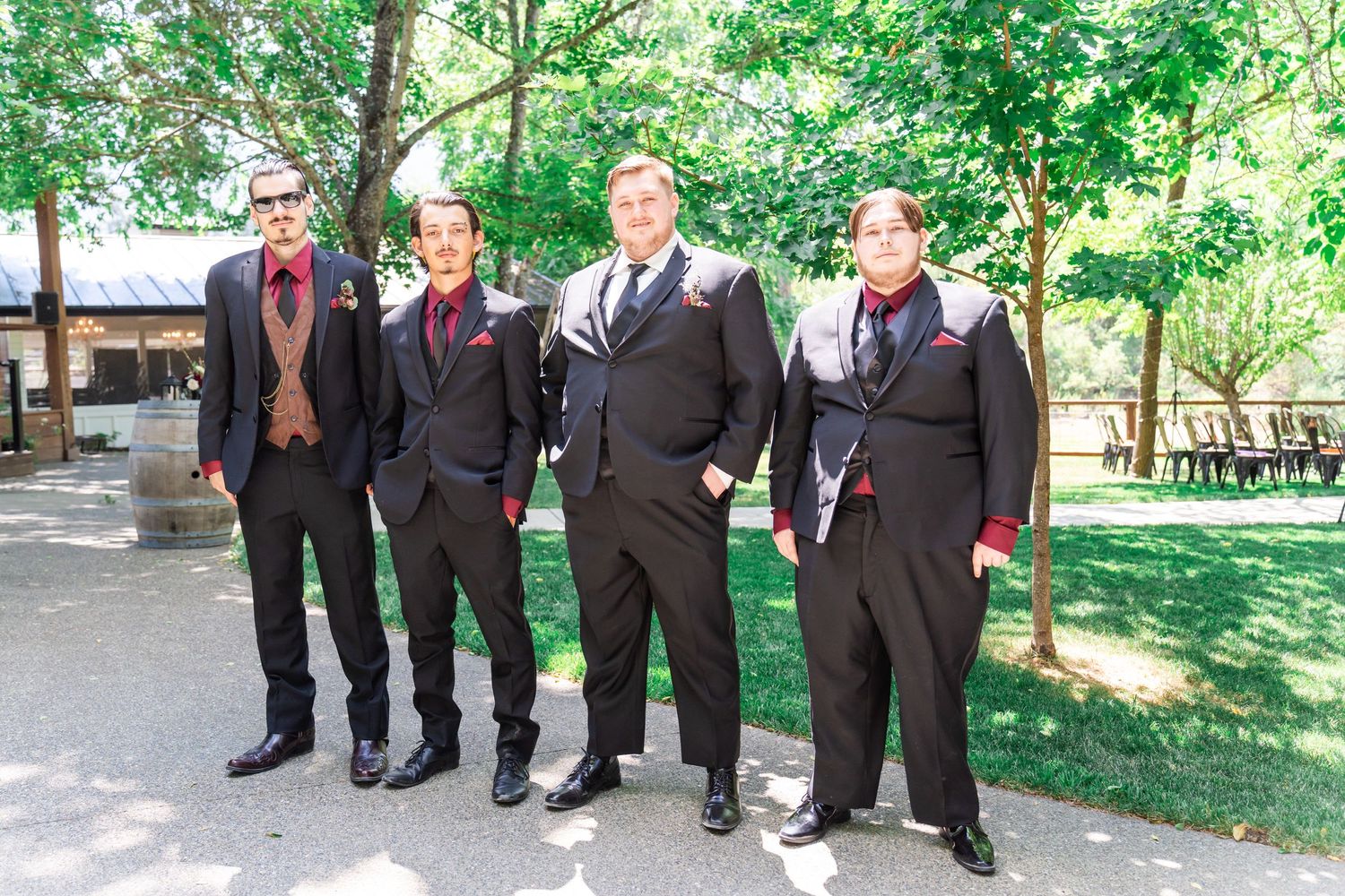 groom and his groomsmen