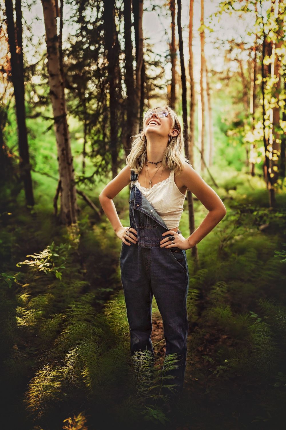 alaska senior portraits, fairbanks alaska senior portraits, graduation photoshoot, fairbanks ak senior portraits near me