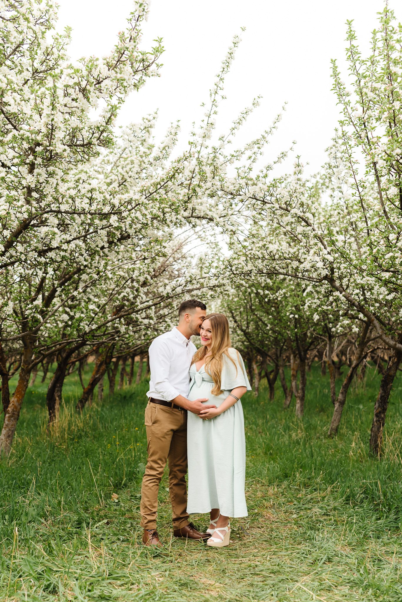 Spring Mini's Orchard Blossoms April Photos Utah Spring Salt Lake City Utah Provo Utah County Family Photographer