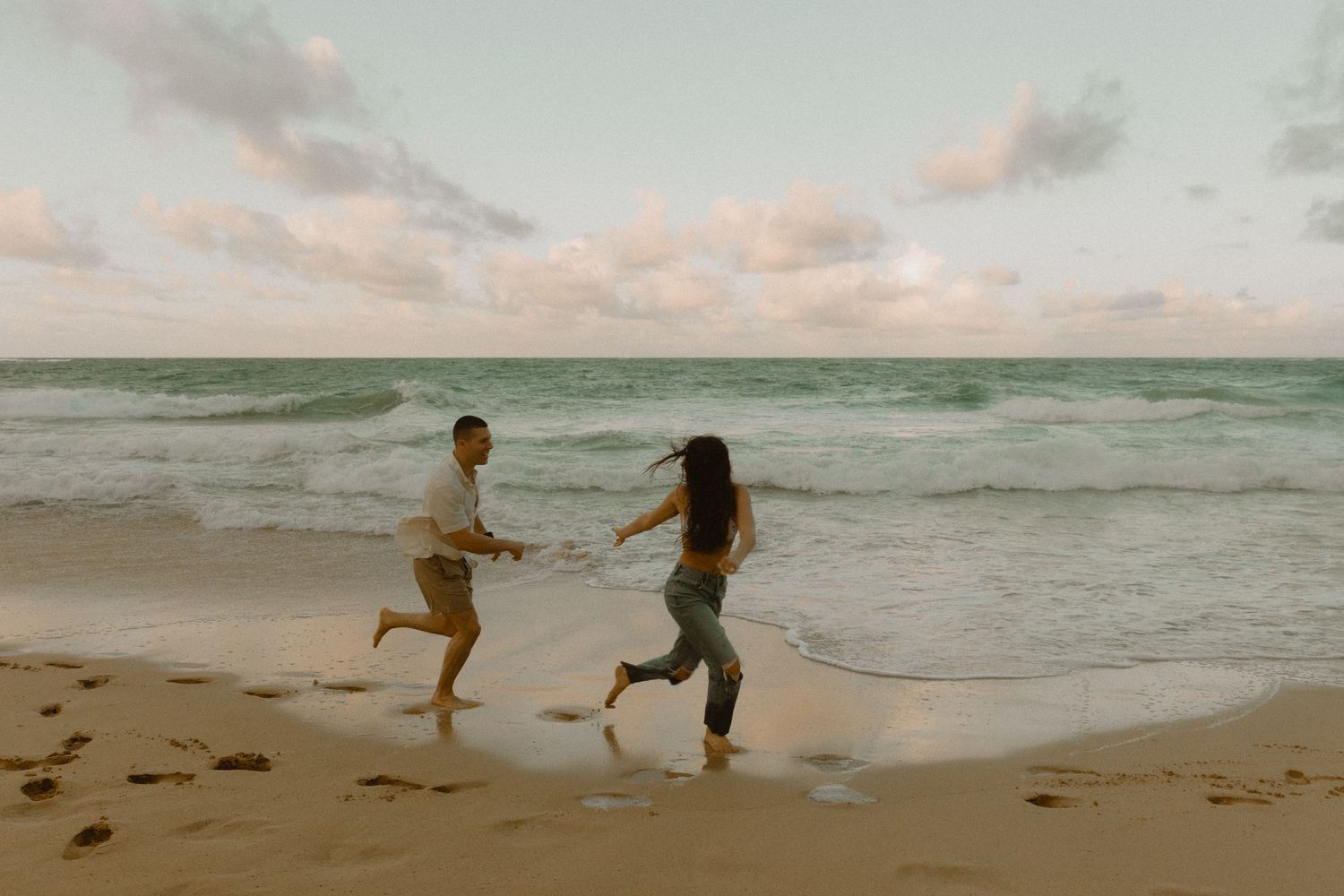 hawaii photographer | Hawaii videographer | travel photographer | oahu photographer | oahu videgrapher | couples session