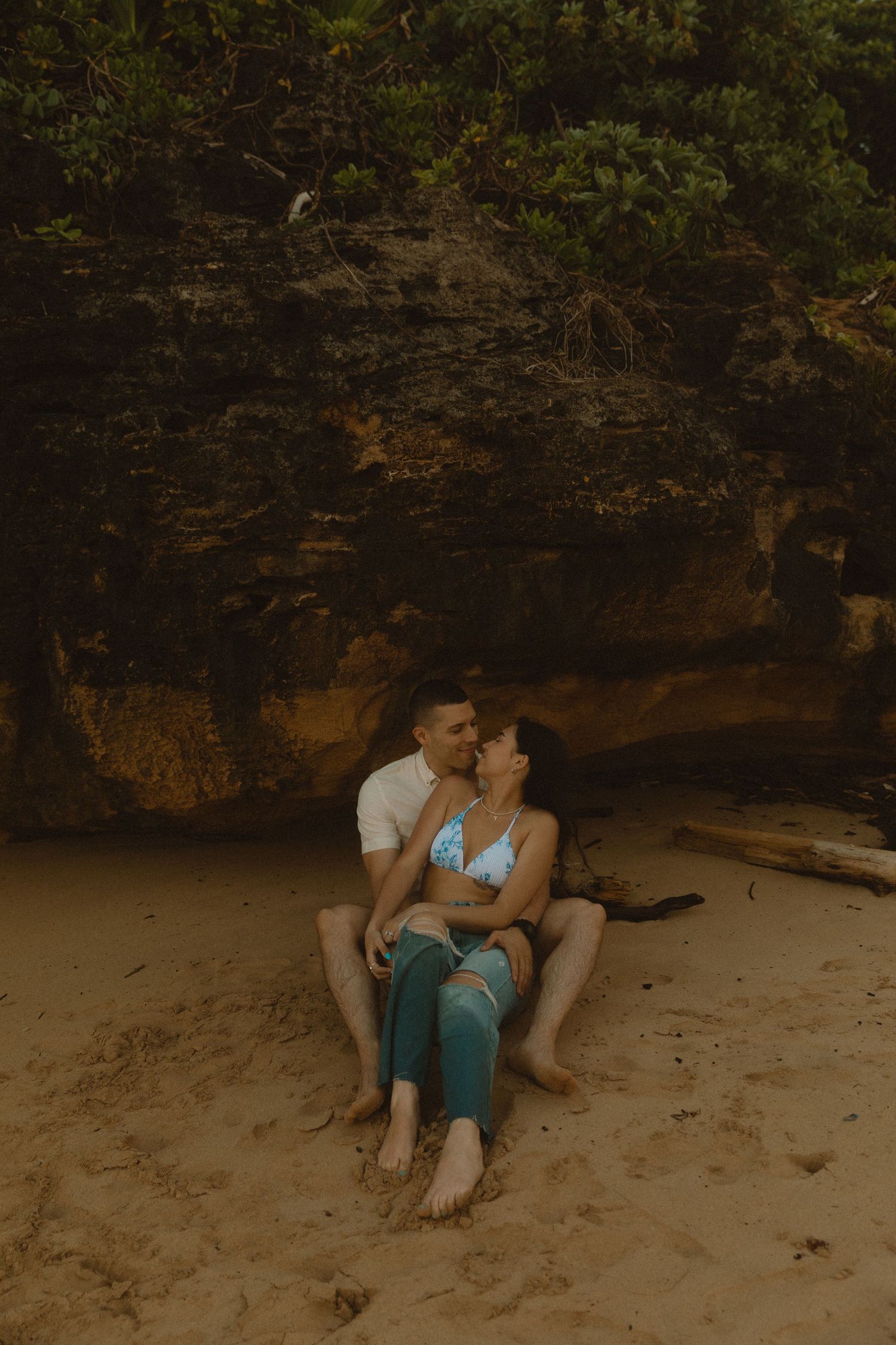 hawaii photographer | Hawaii videographer | travel photographer | oahu photographer | oahu videgrapher | couples session