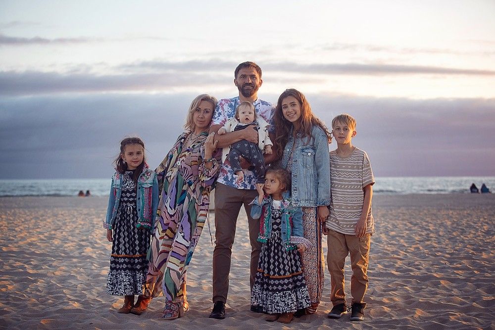 family, childhood, sisters, brother, ocean, california