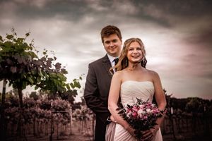 Mid summer wedding located at Hodges Vineyard and Winery between Auburn and Camp Hill Alabama