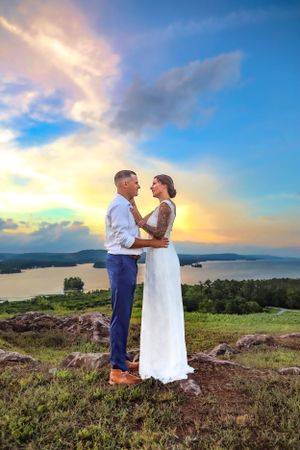 Wedding in Summer at Lake Guntersville during blue hour