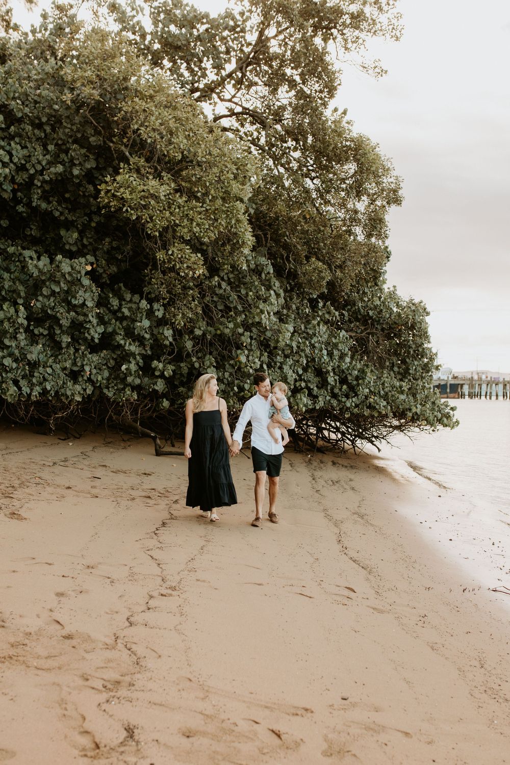 Bulimba photographer, Brisbane newborn photographer, Brisbane family photographer, Brisbane maternity photographer