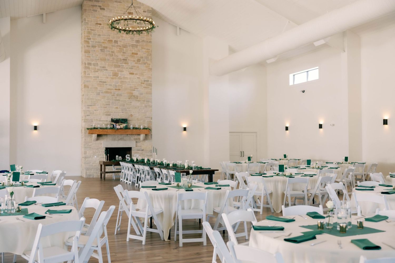 PRAIRIE HILL VINEYARD wedding venue