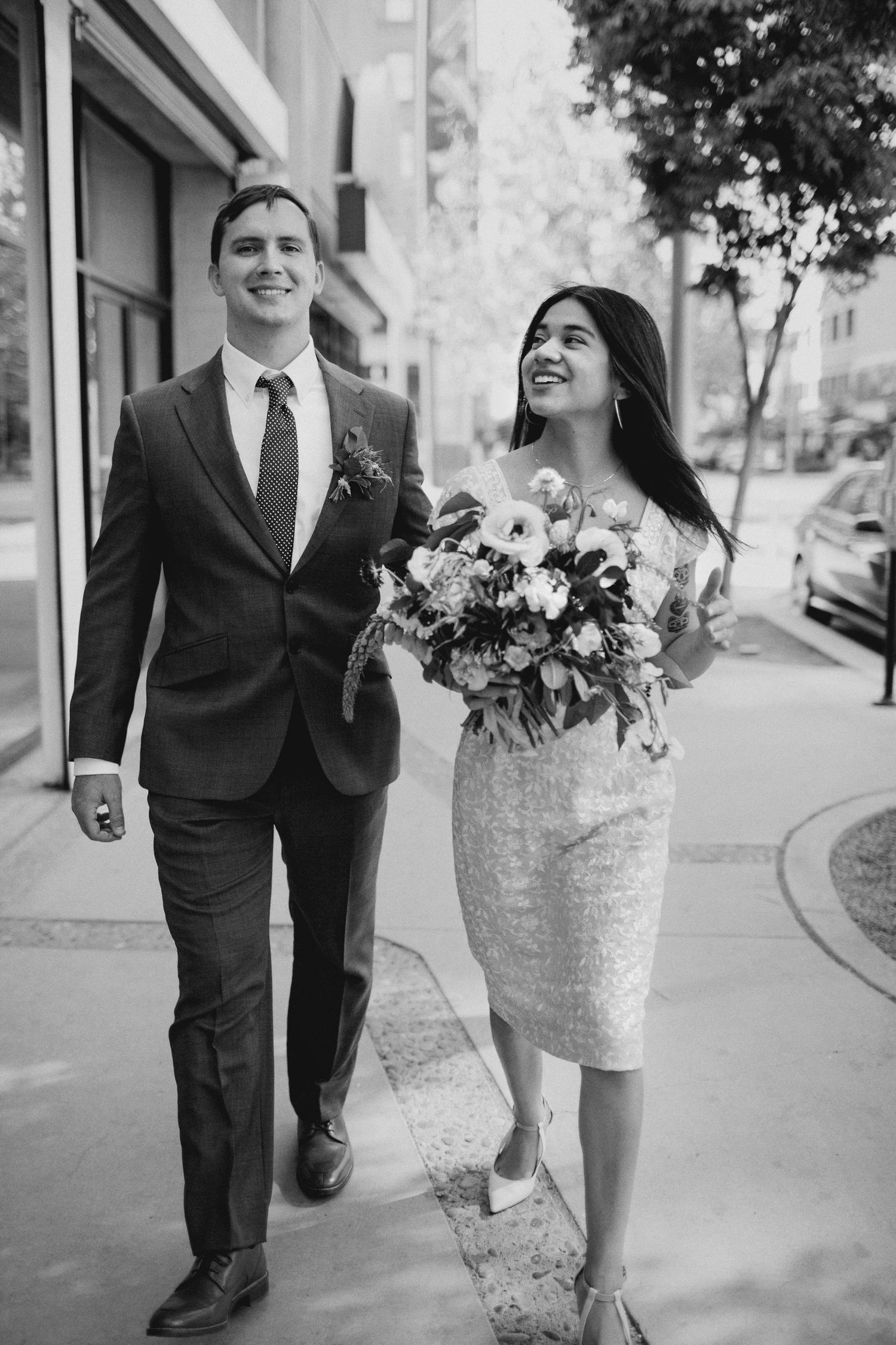 FRESNO WEDDING PHOTOGRAPHERS