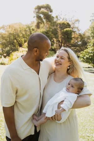 newborn photoshoot, cheap photos near me, cute family photos mandurah