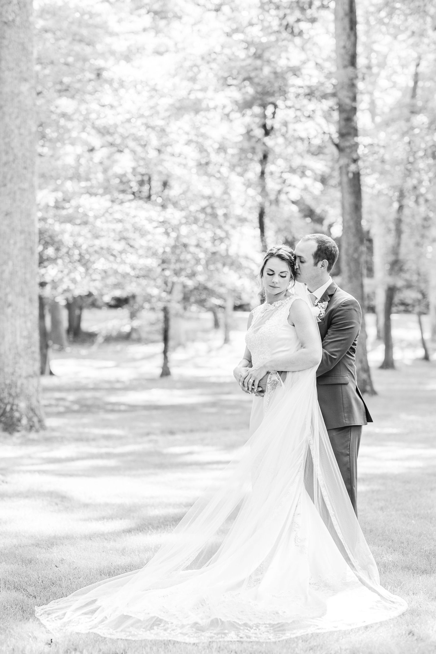 RIVERSIDE WEDDINGS FREDERICKSBURG WEDDING PHOTOGRAPHER