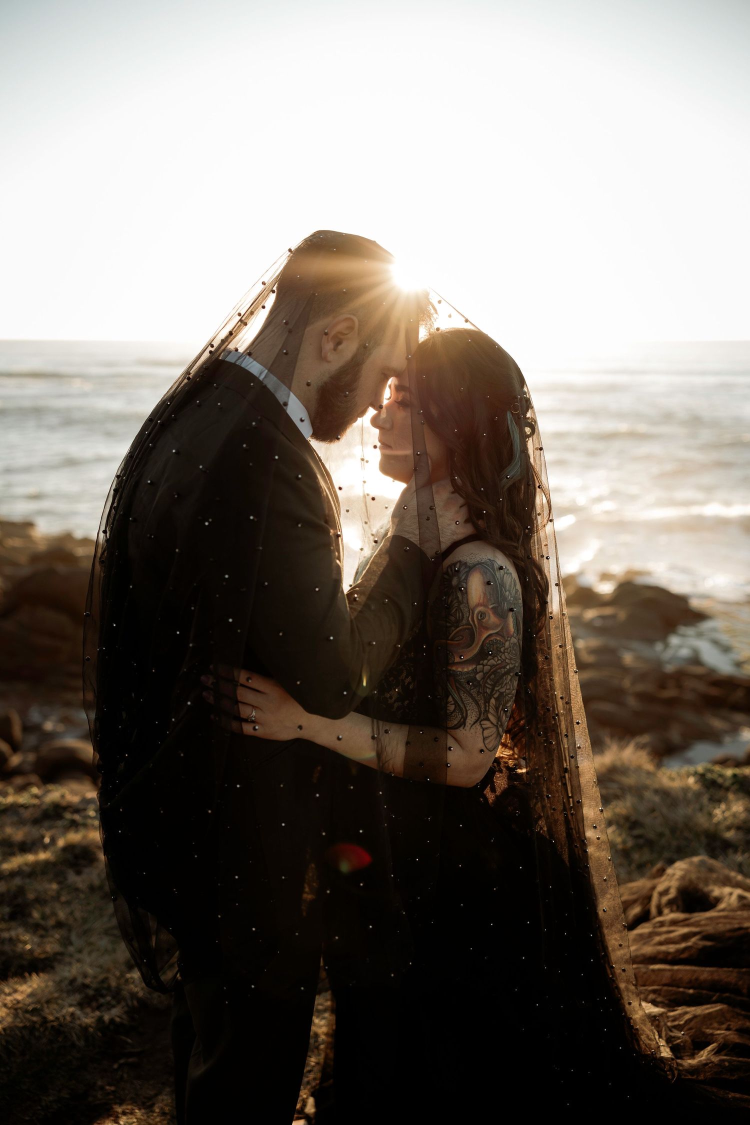 Oregon coast wedding. Oregon coast elopement.