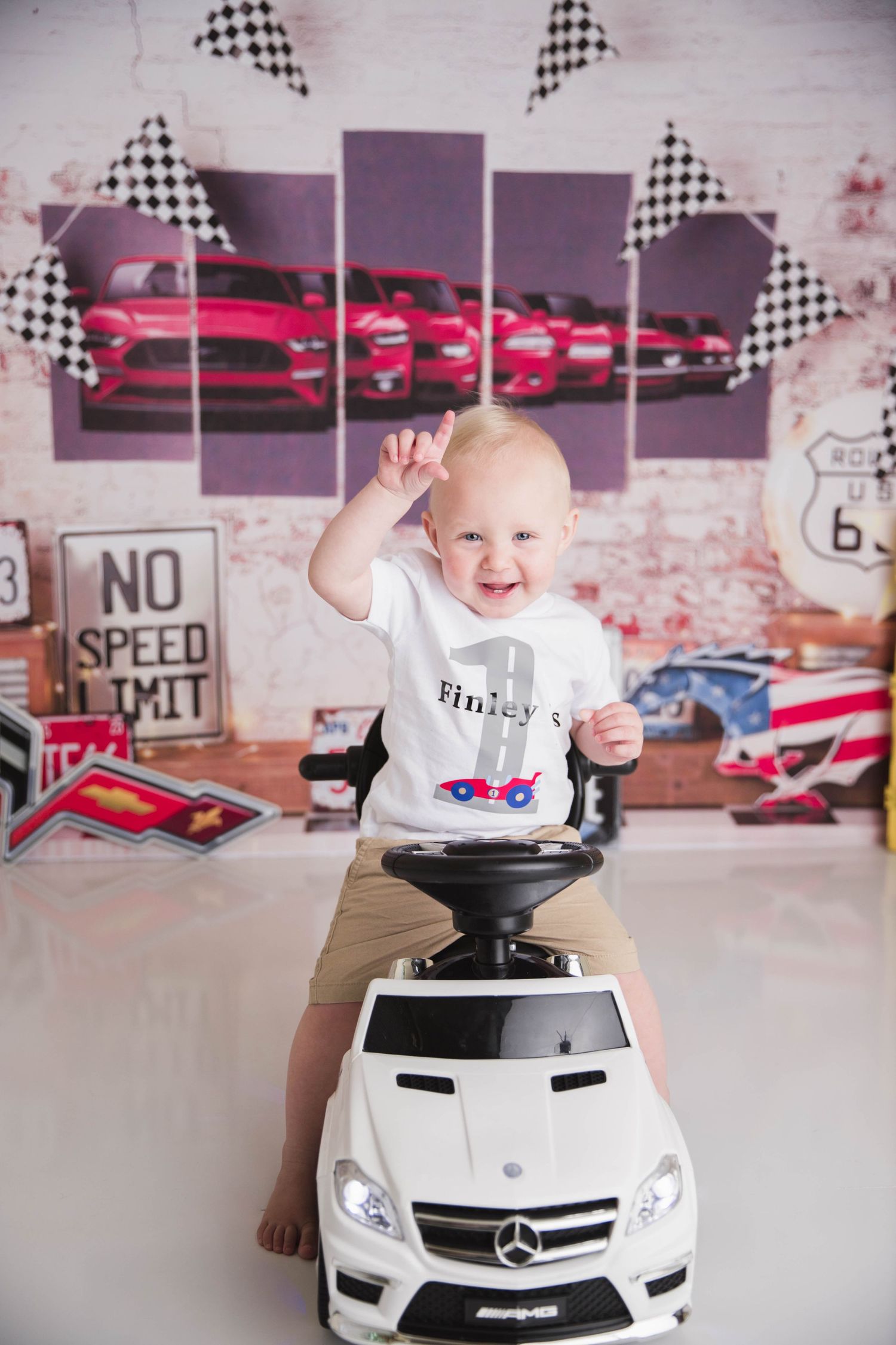 race car cake smash