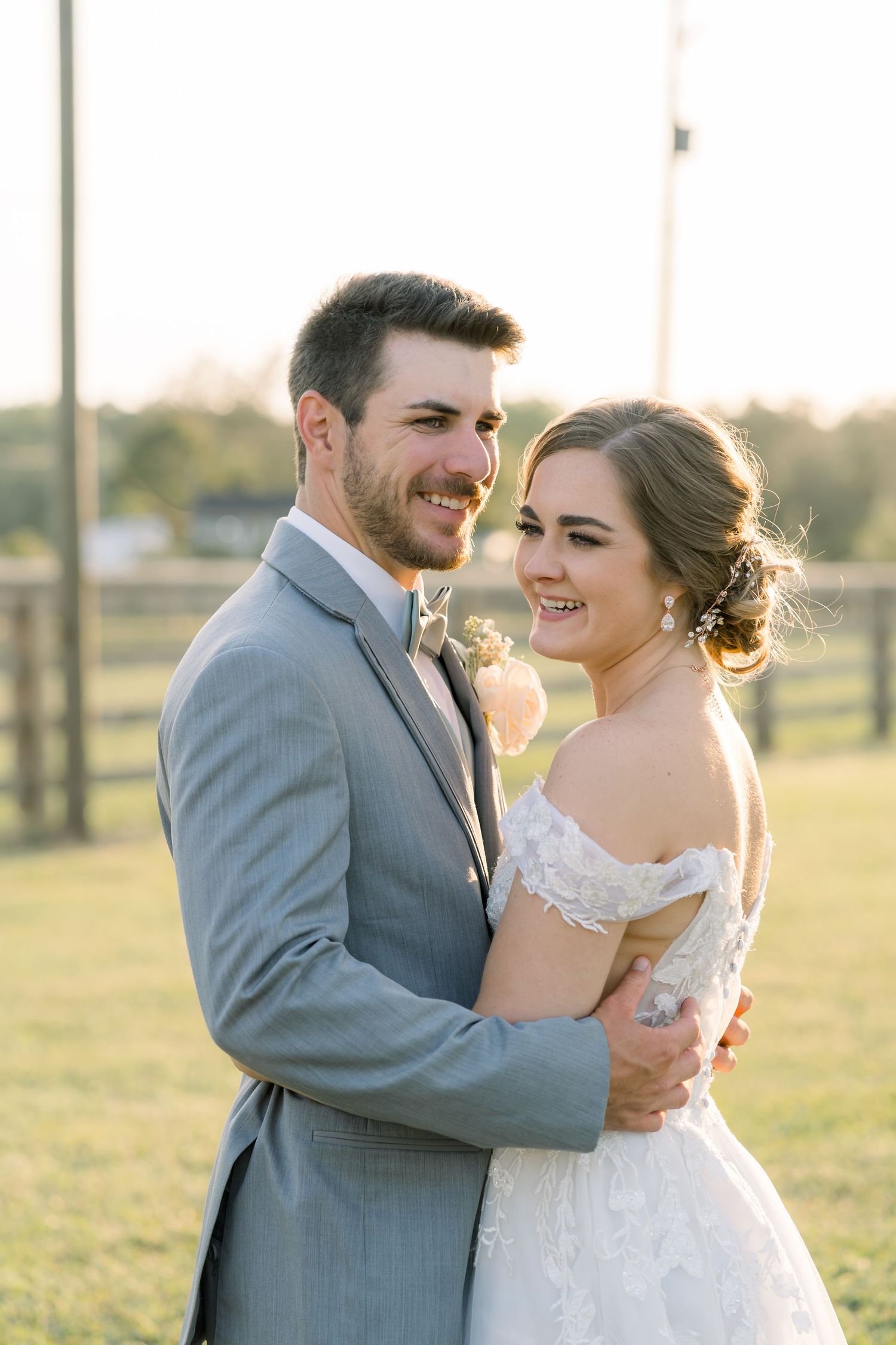 bride and groom south mississippi wedding
