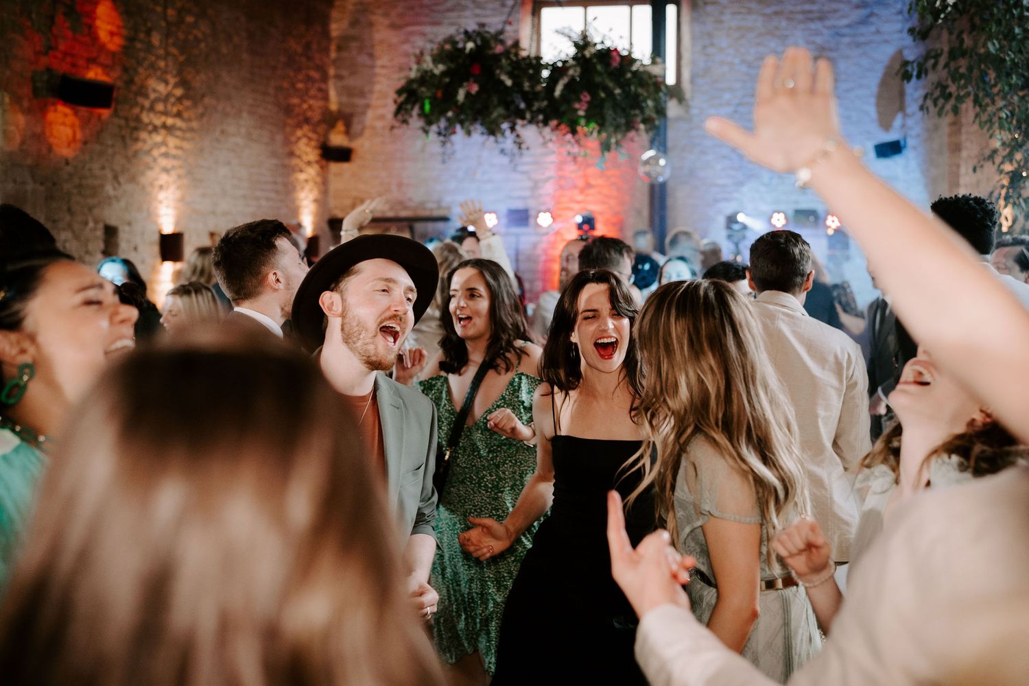 dance-floor-party-old-gore-yardspace-events-wedding
