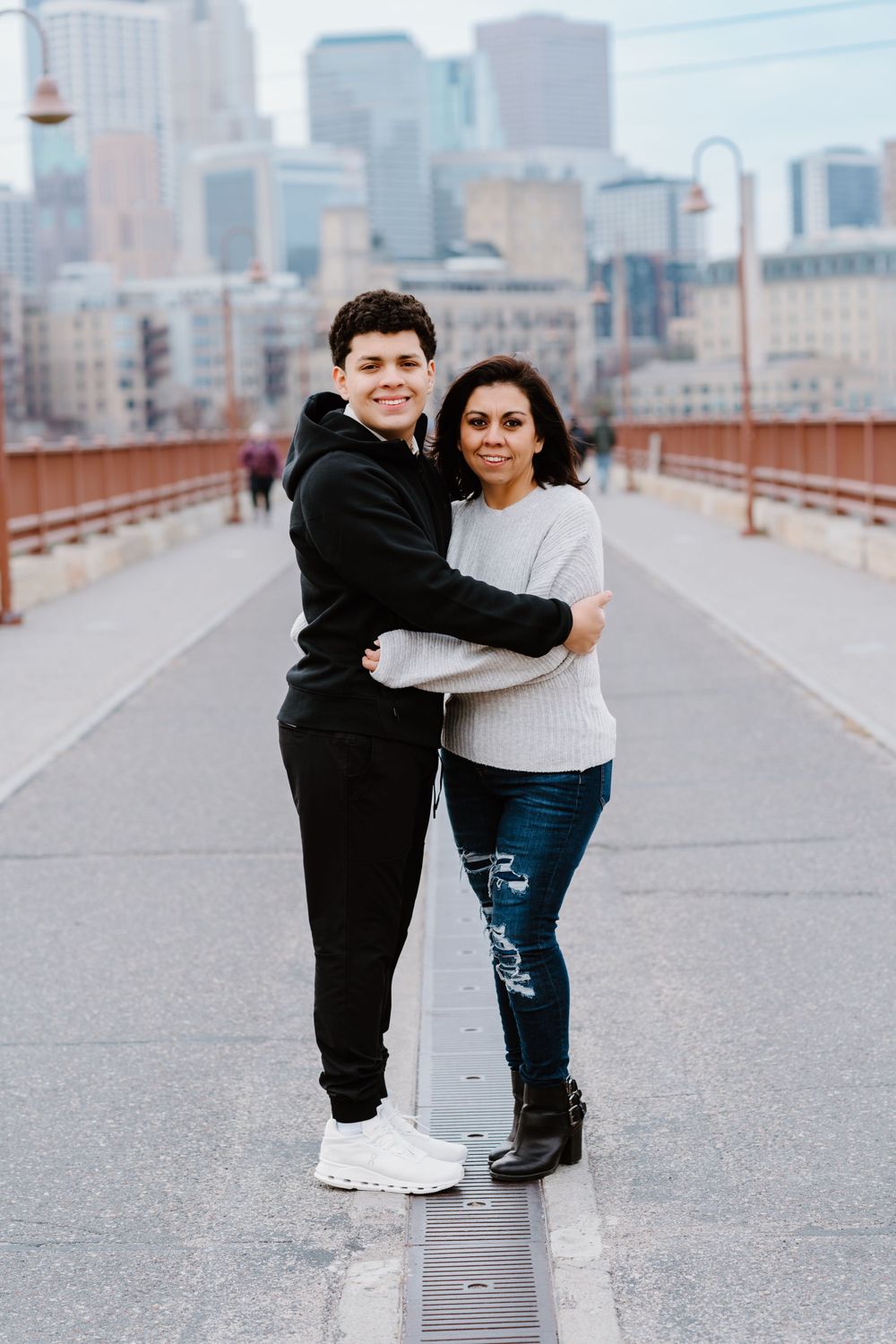 JUVE- Saint Paul & Minneapolis Senior Portrait and Wedding Photographer, Hairstylist, and Makeup Artist