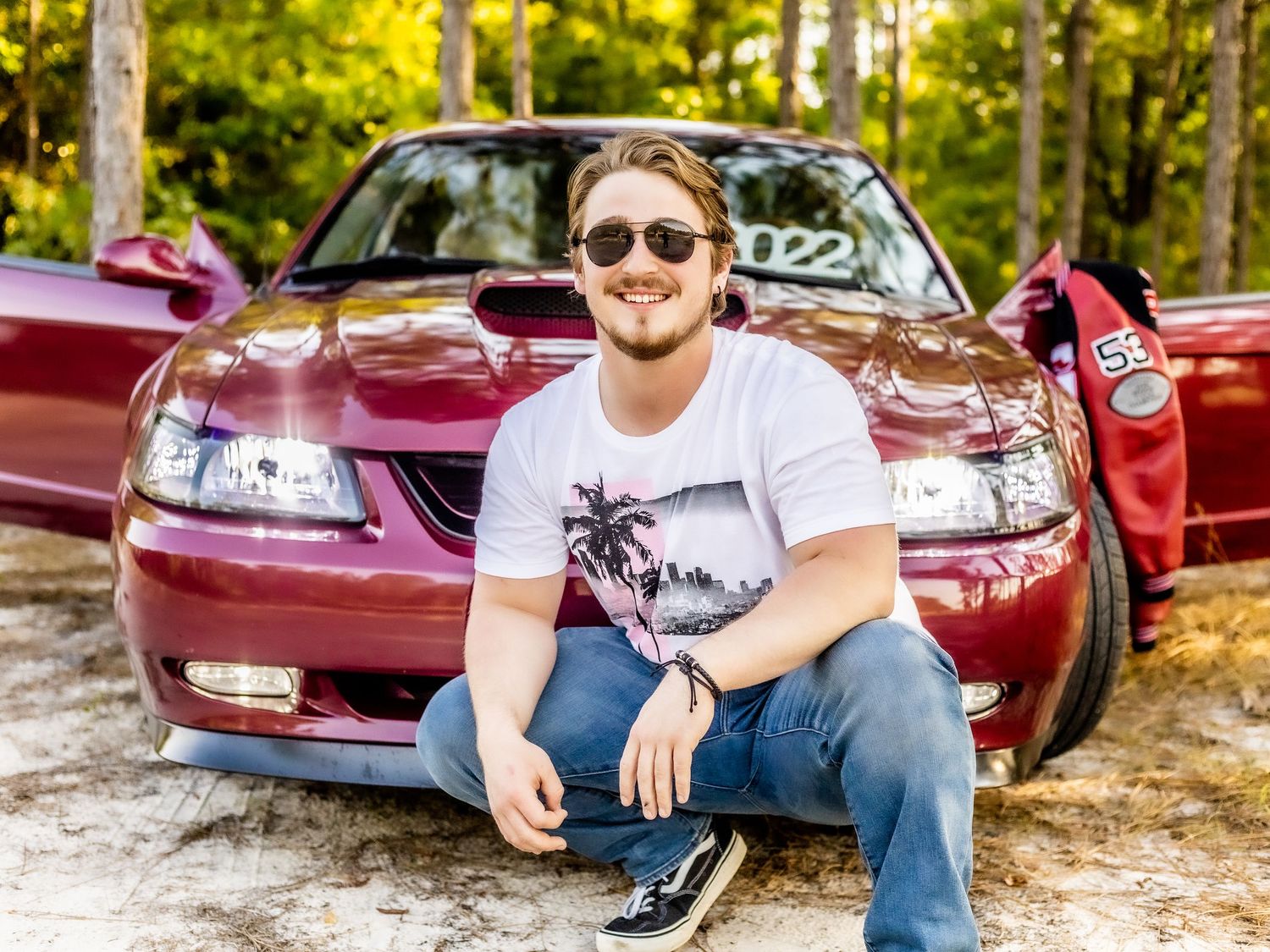 GILBERT HIGH SCHOOL SENIOR PORTRAIT PHOTOGRAPHER MASON JAR PHOTOGRAPHY