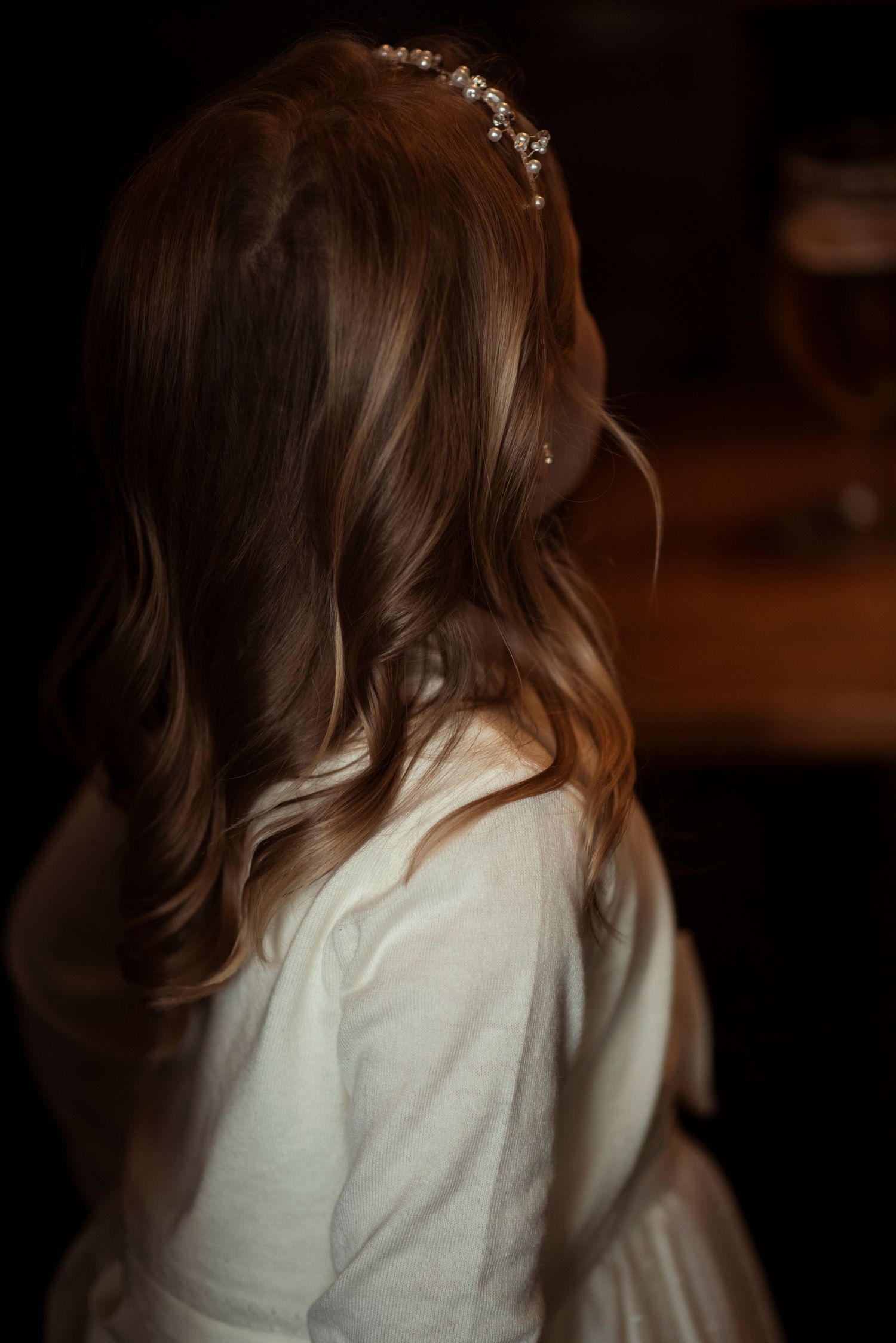 Flower girls hair in beautiful light