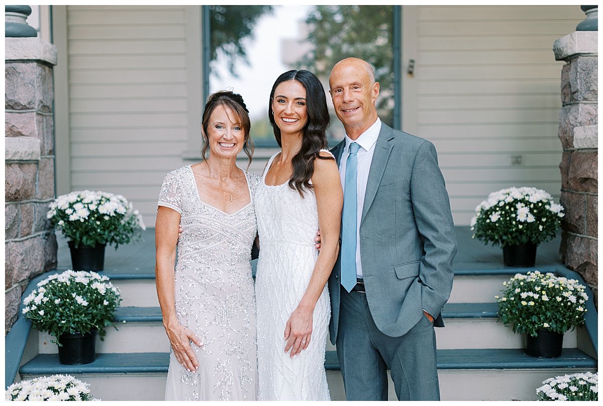 Mercantile Hall Wedding / Best Wisconsin Wedding Photographer