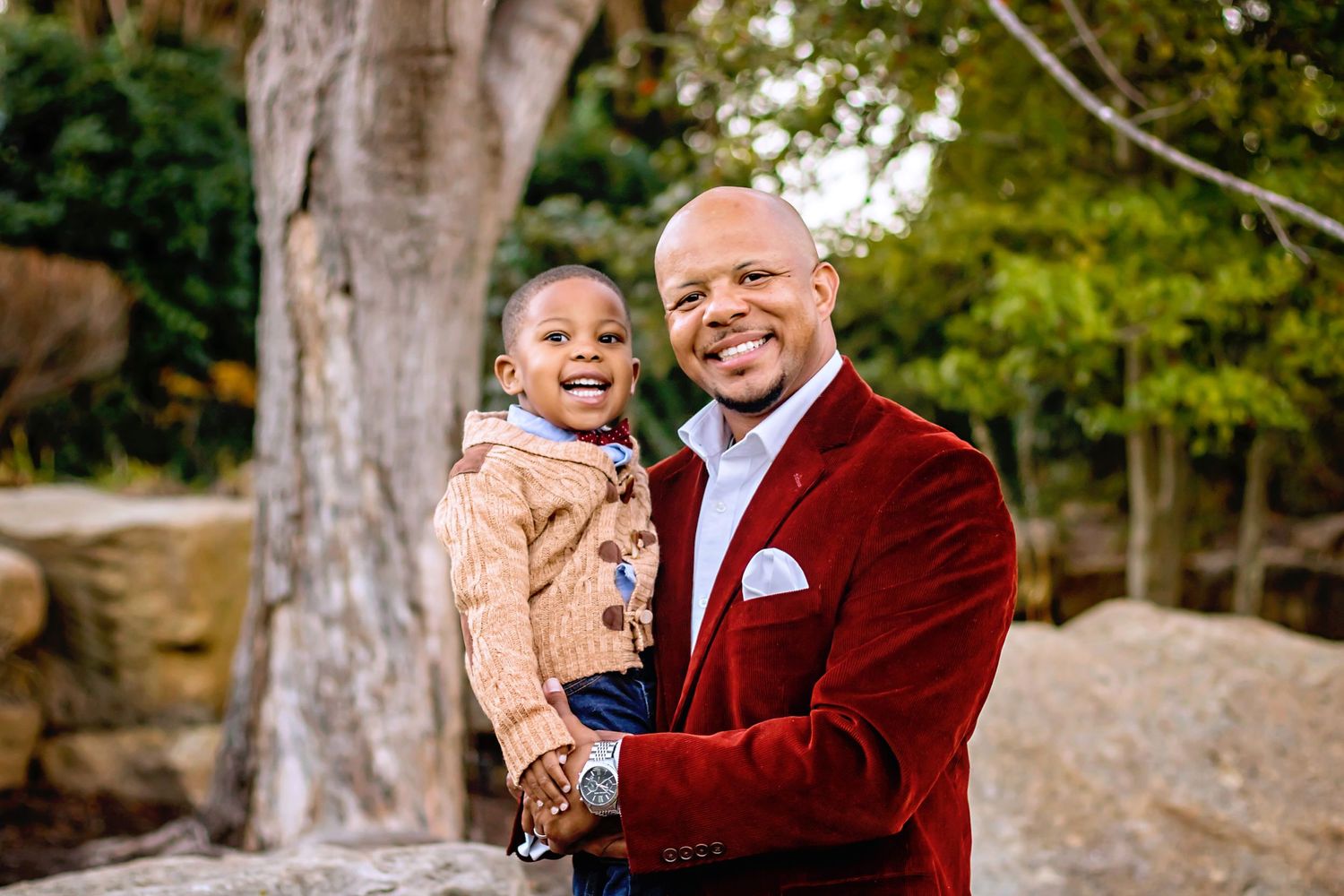 louisville family photography toddler boy fall papa johns park waterfall orange leaves dad and son