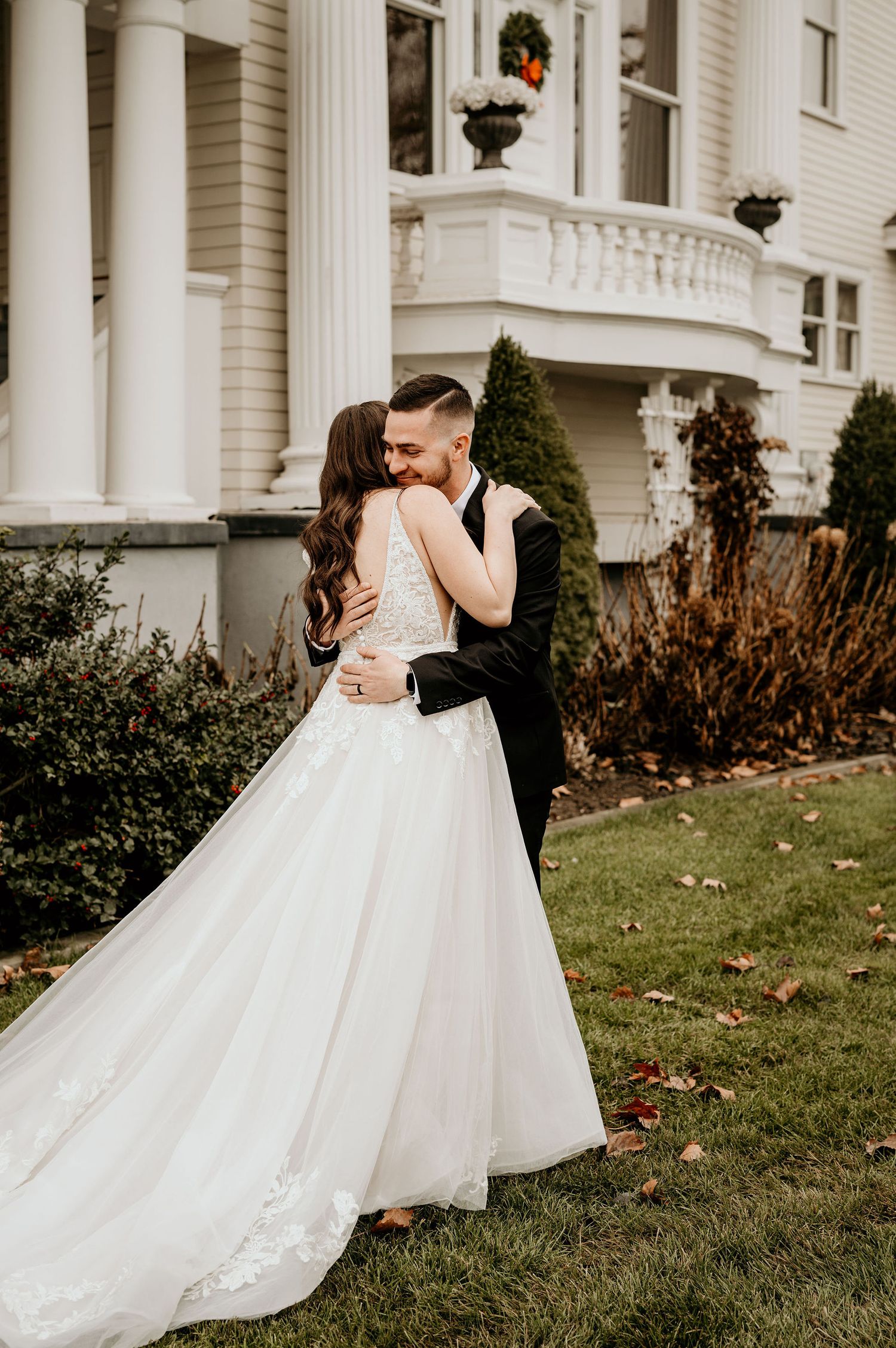 bride and groom first look