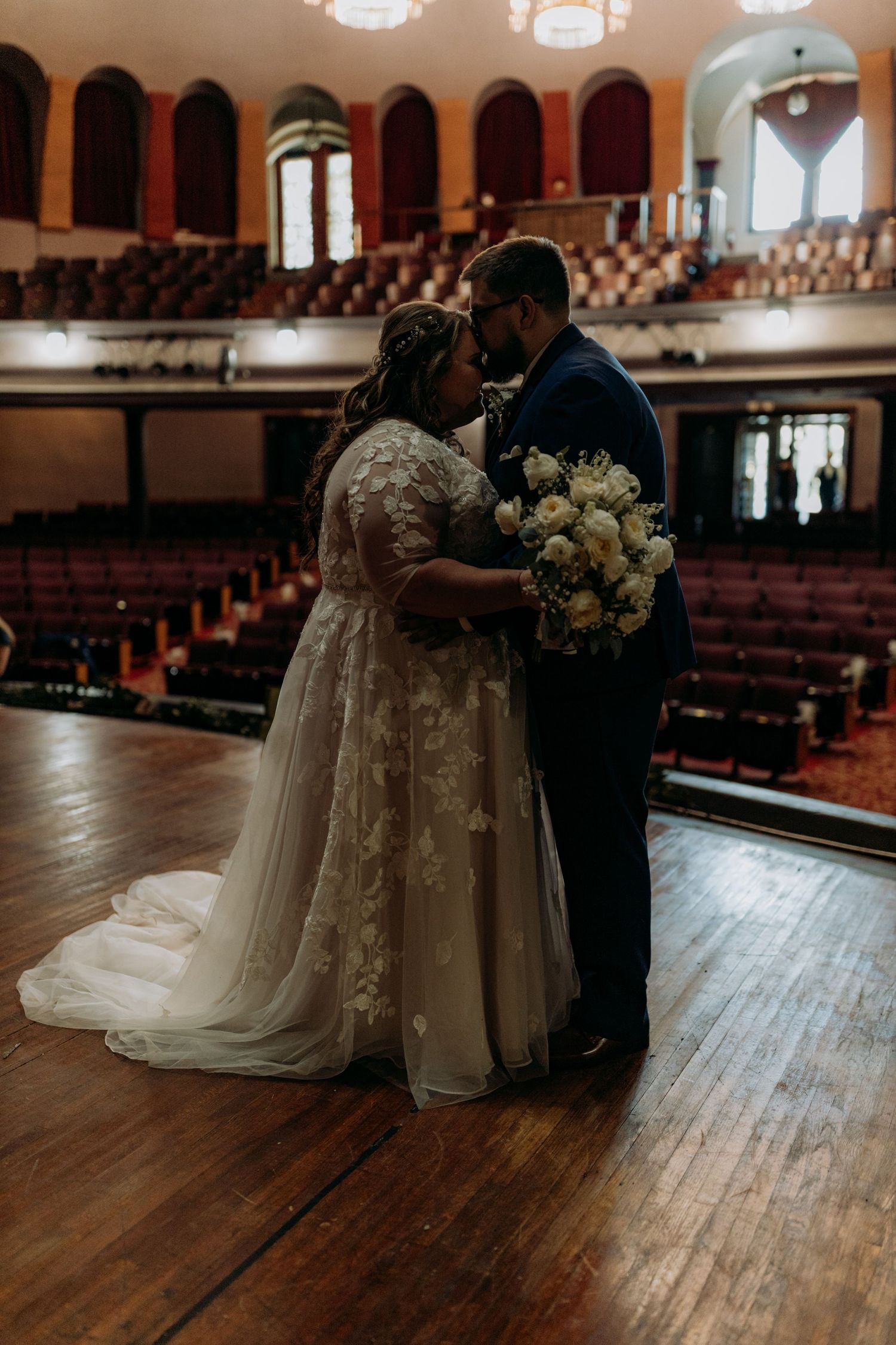 Toledo-Collingwood-art-center-wedding-theater