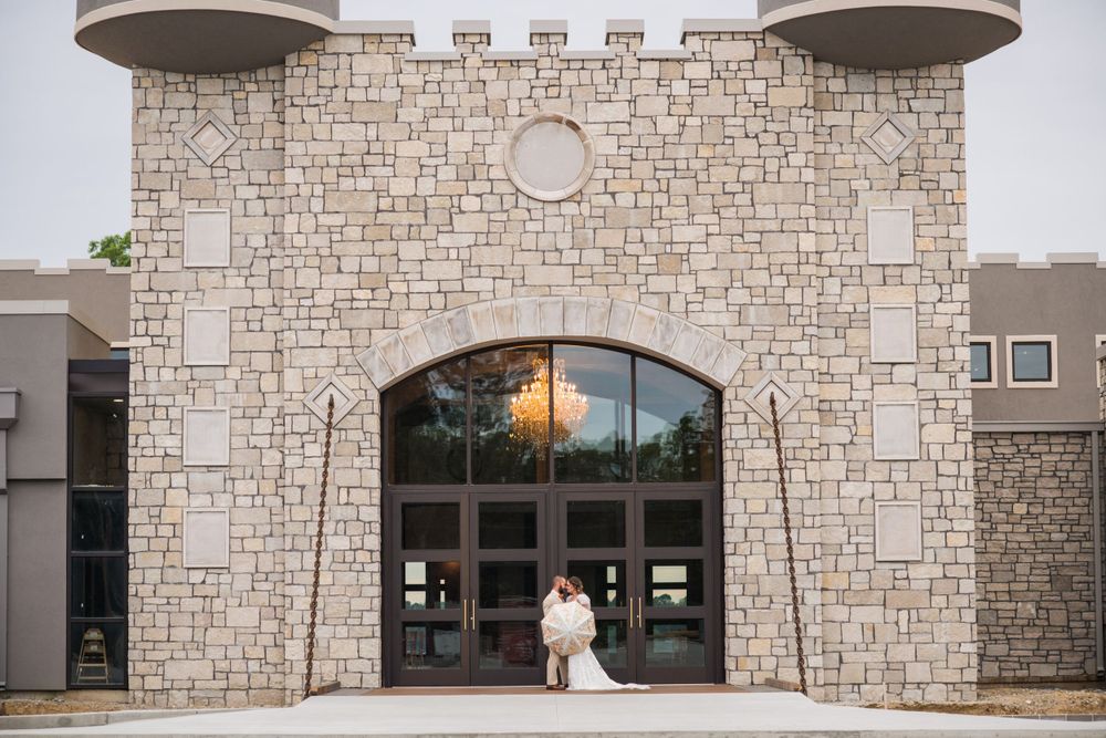 wedding-castle-bride