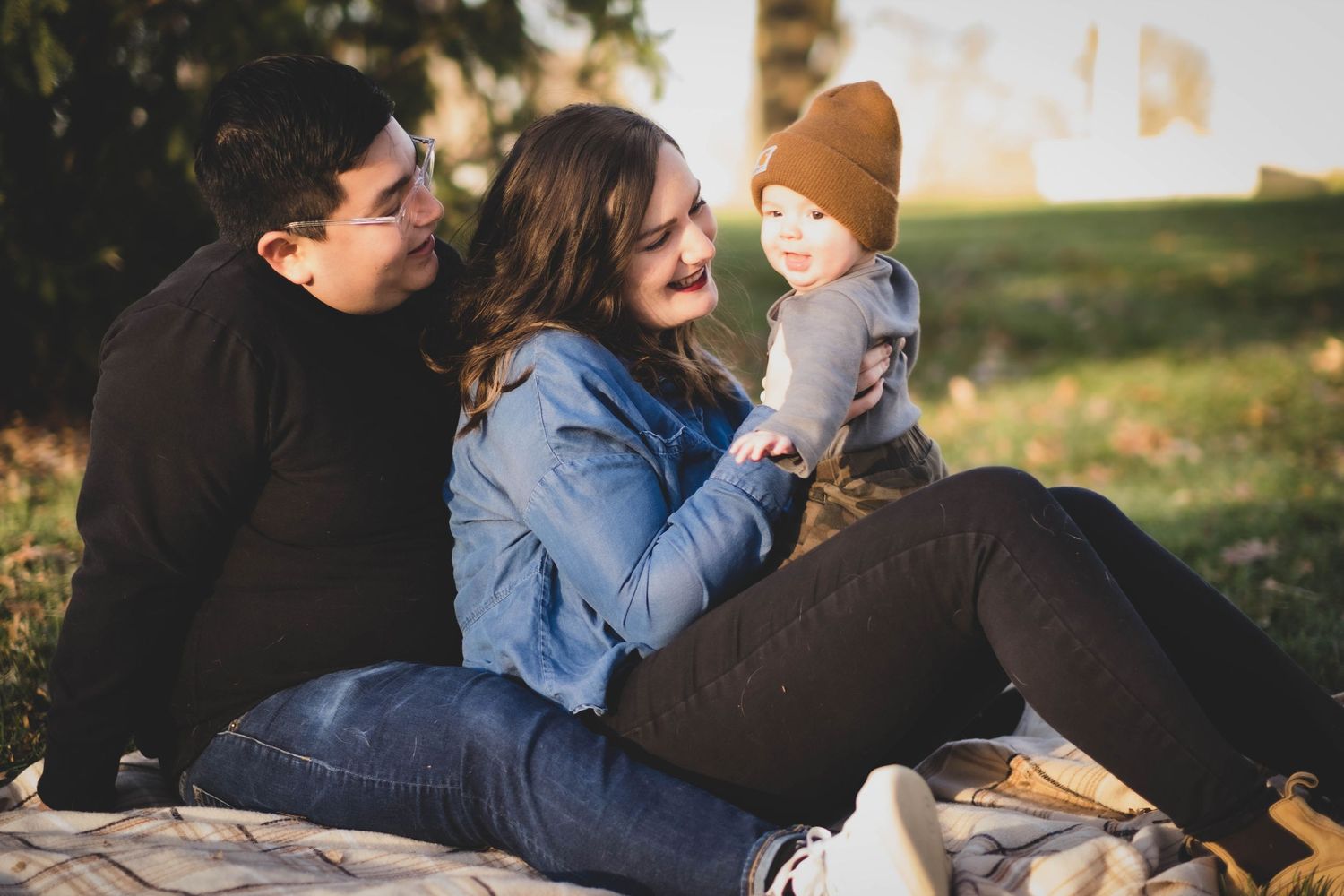 Adoring parents Cara Dawn Photography