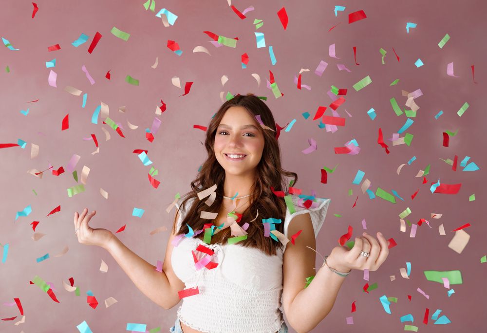 midland tx senior photographer photographers midland tx studio senior session confetti senior session graduate portraits