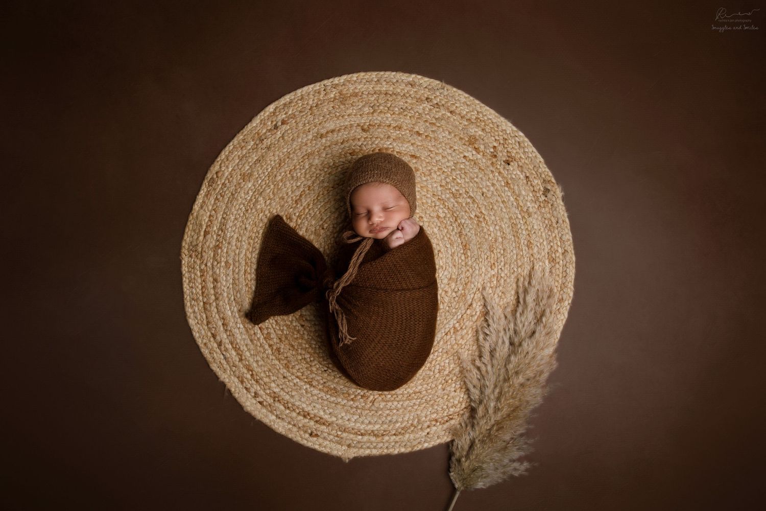 best maternity and Newborn Photoshoot in mumbai