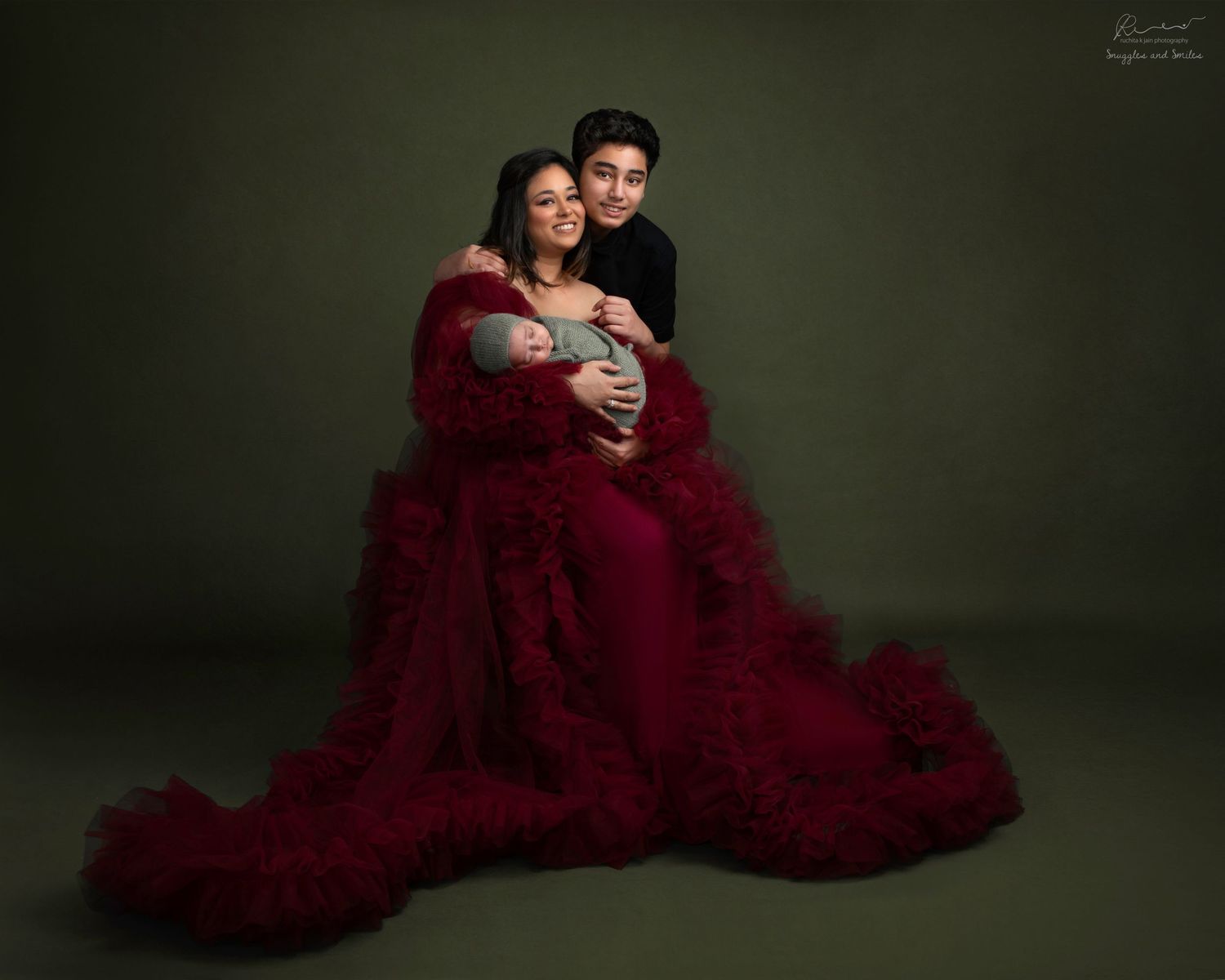 best maternity and Newborn Photoshoot in mumbai