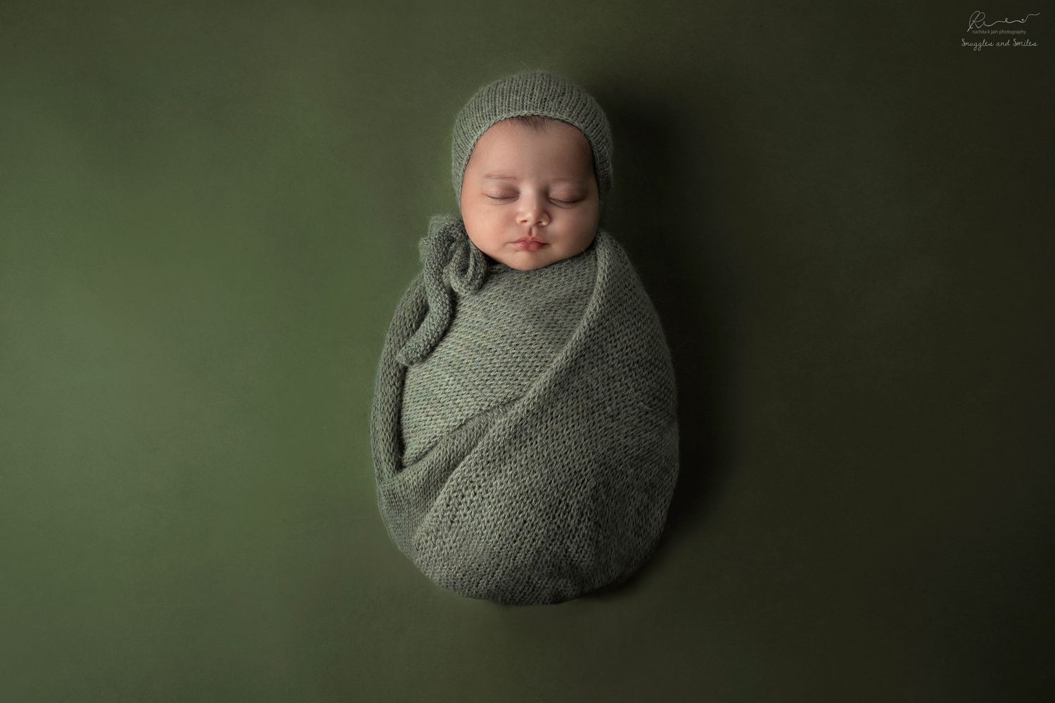 best maternity and Newborn Photoshoot in mumbai