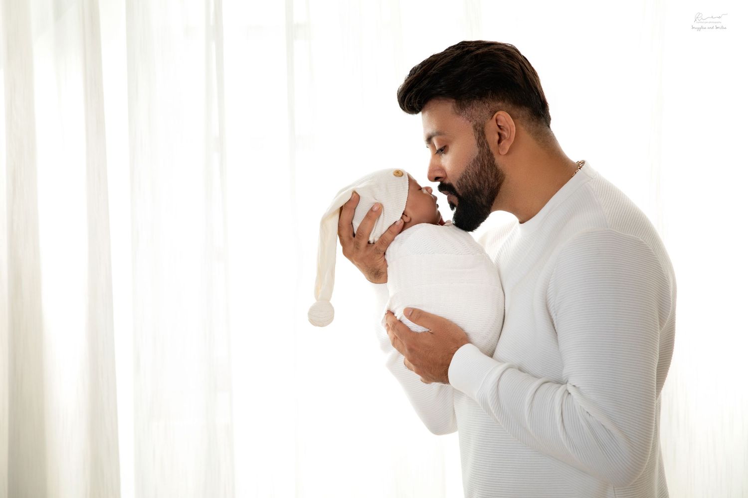 best maternity and Newborn Photoshoot in mumbai